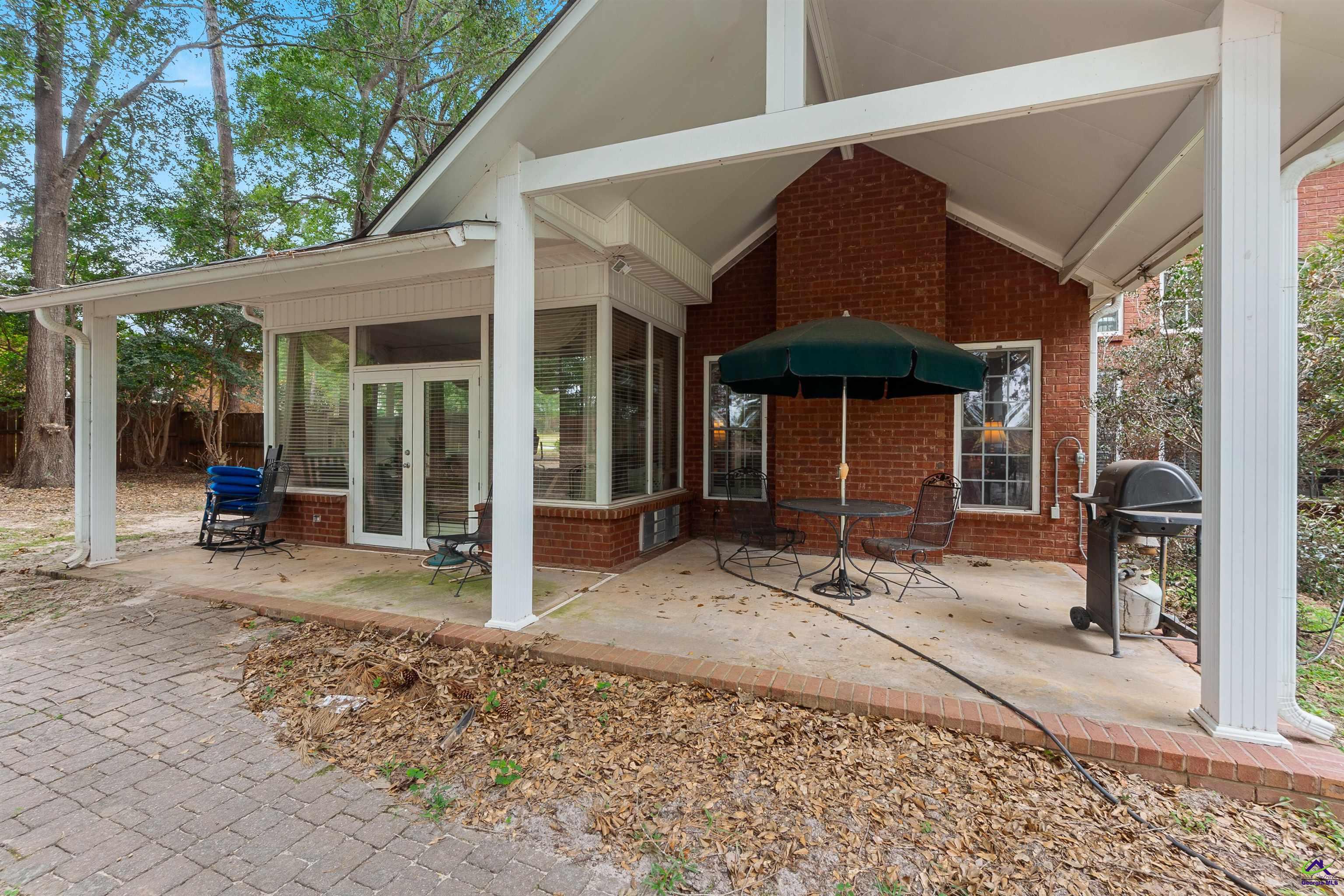 110 Glenda Drive