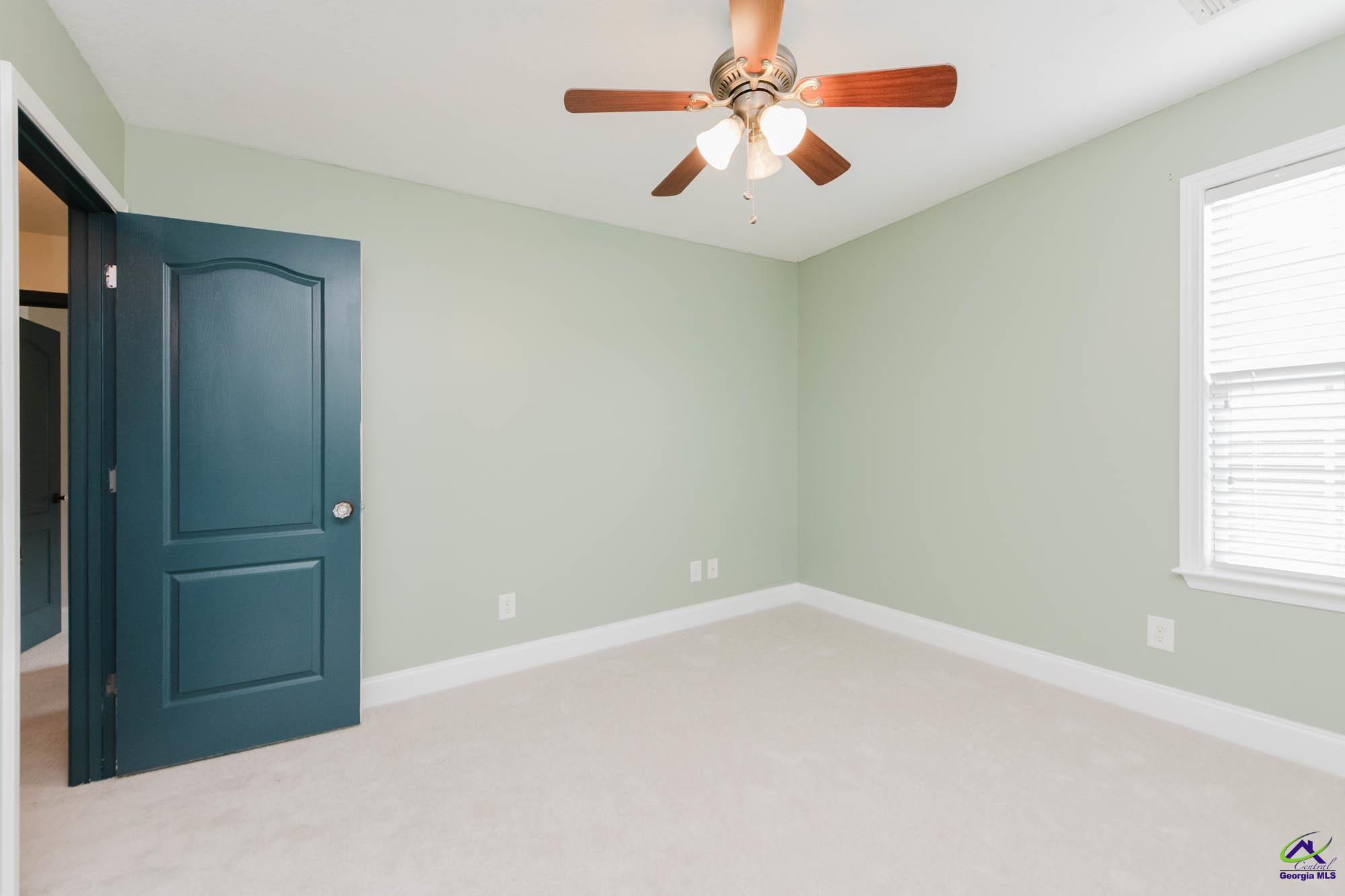 603 Woods Edge Way
