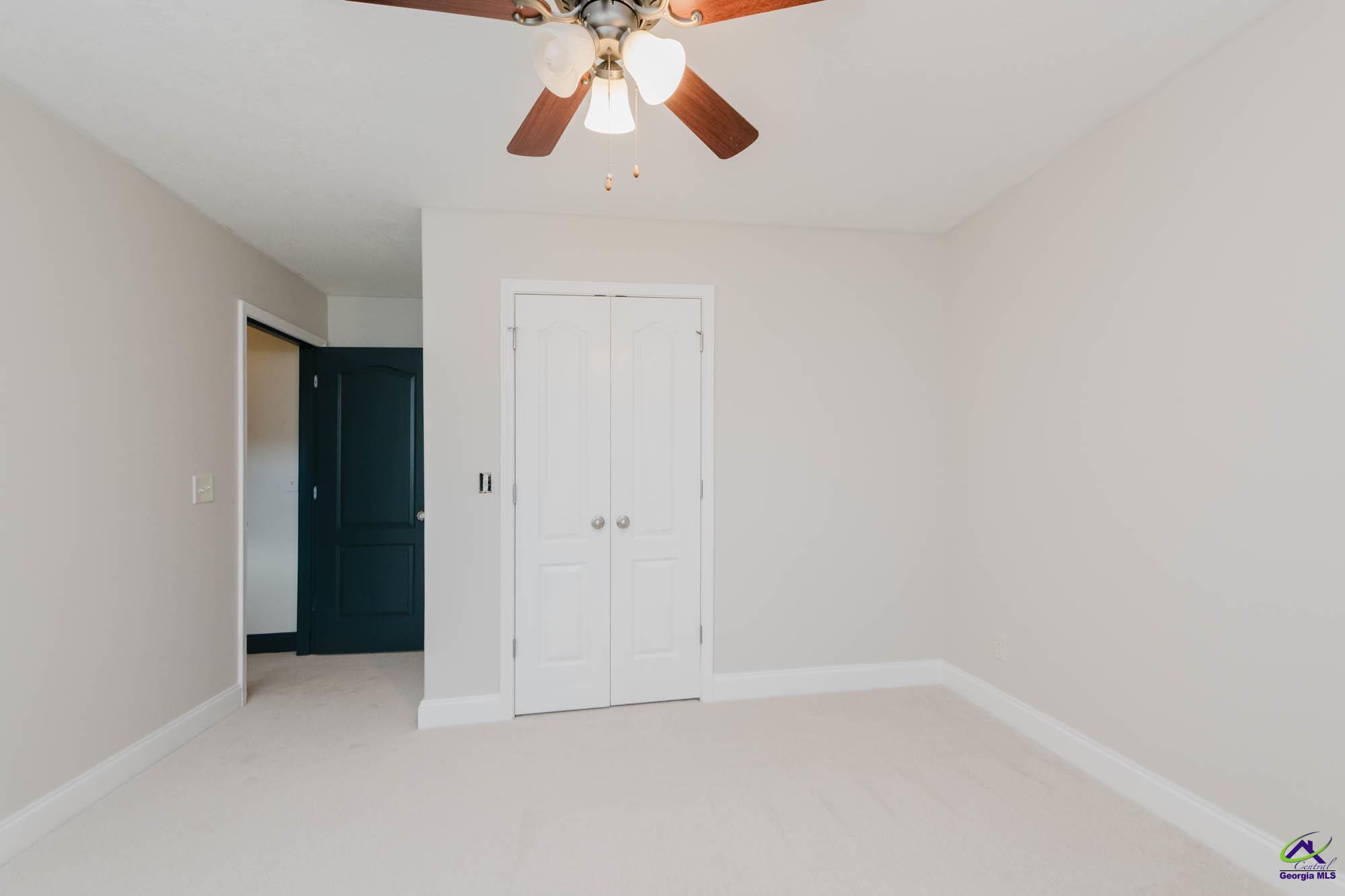 603 Woods Edge Way