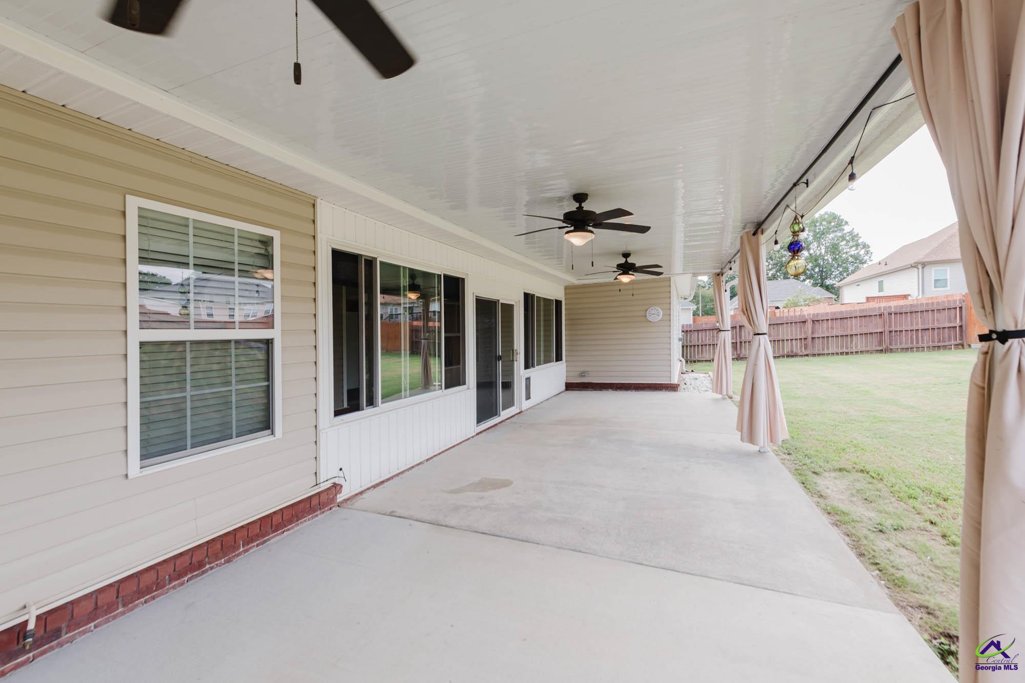 603 Woods Edge Way