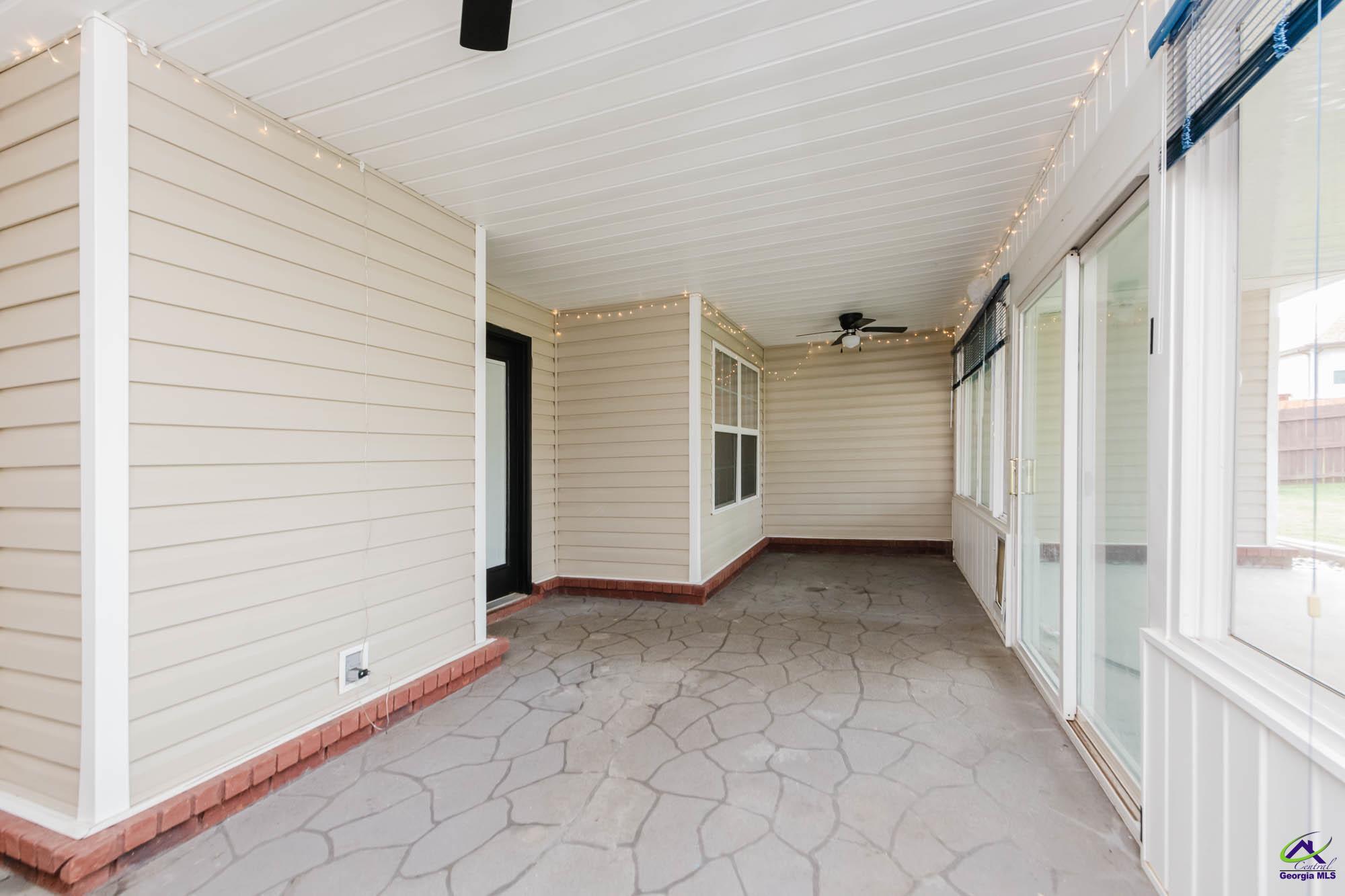 603 Woods Edge Way