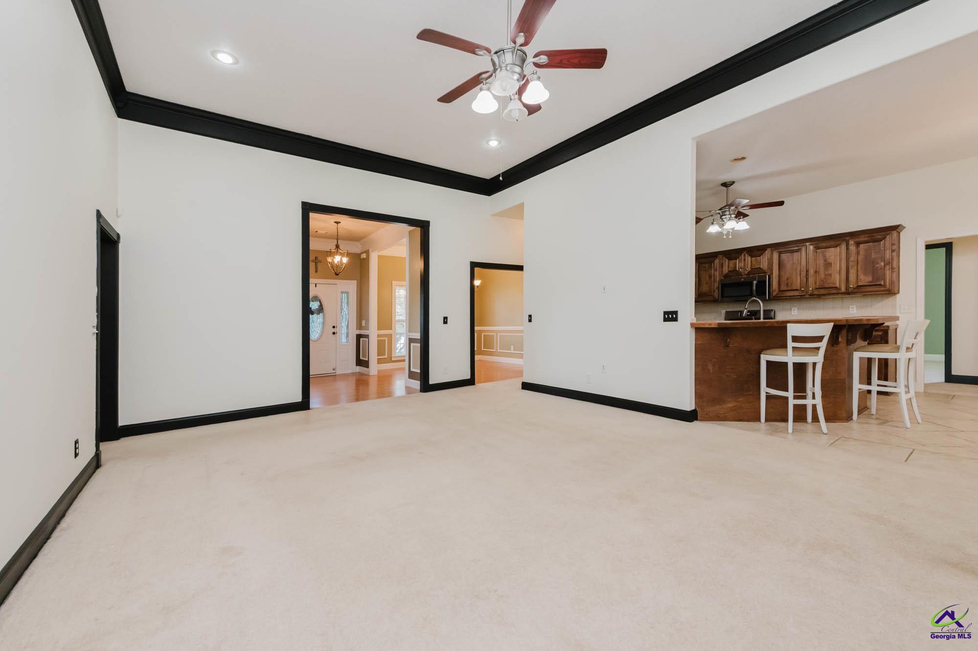 603 Woods Edge Way