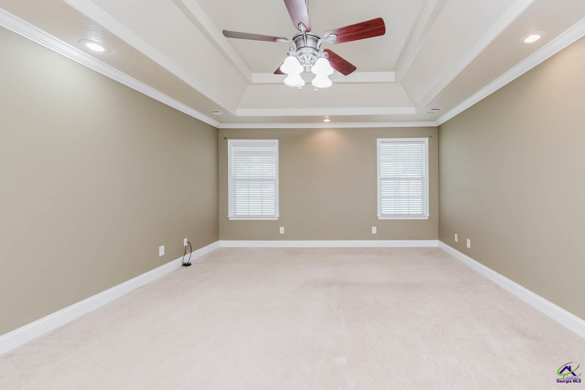 603 Woods Edge Way