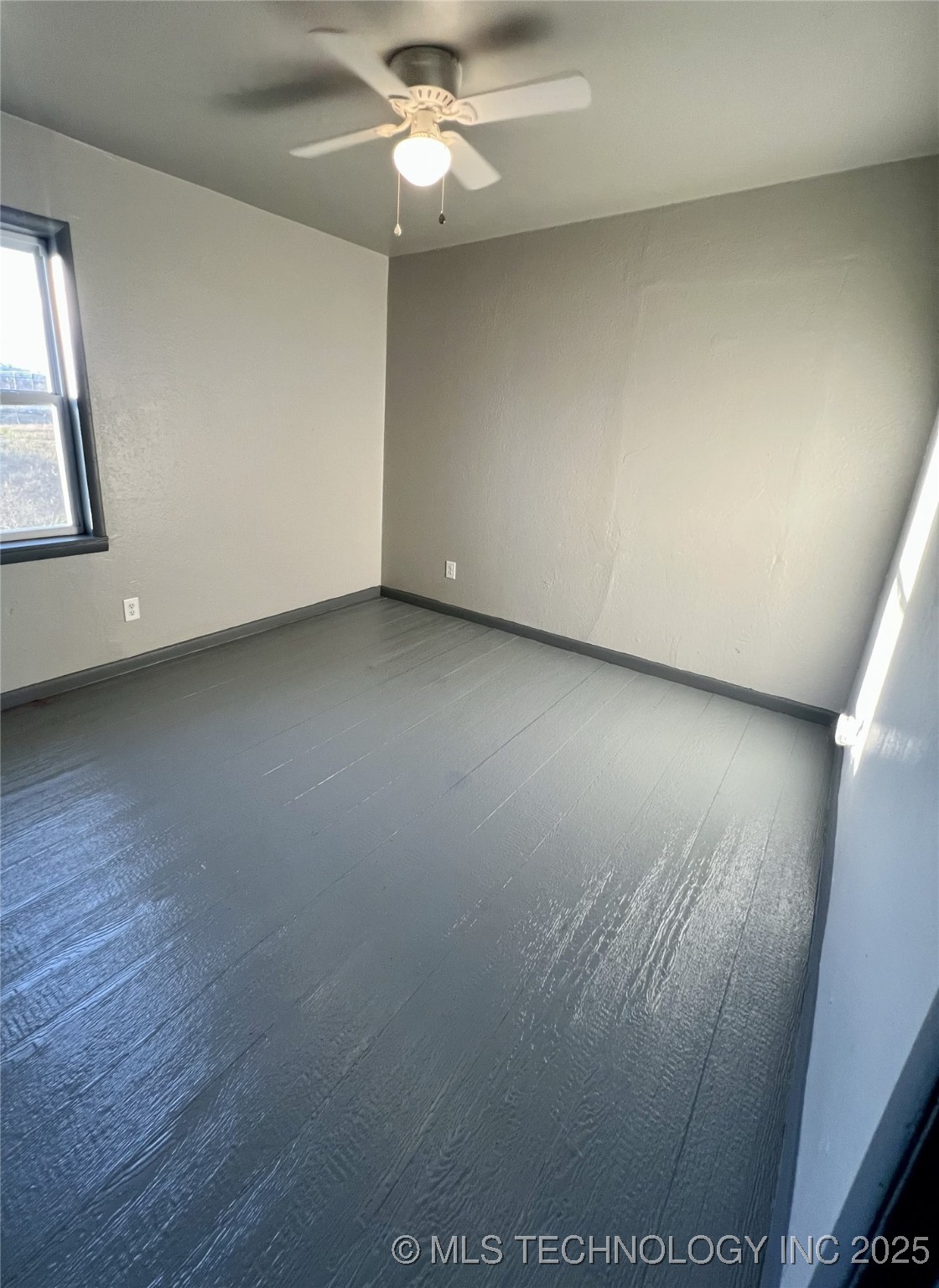 4610 N Detroit Avenue