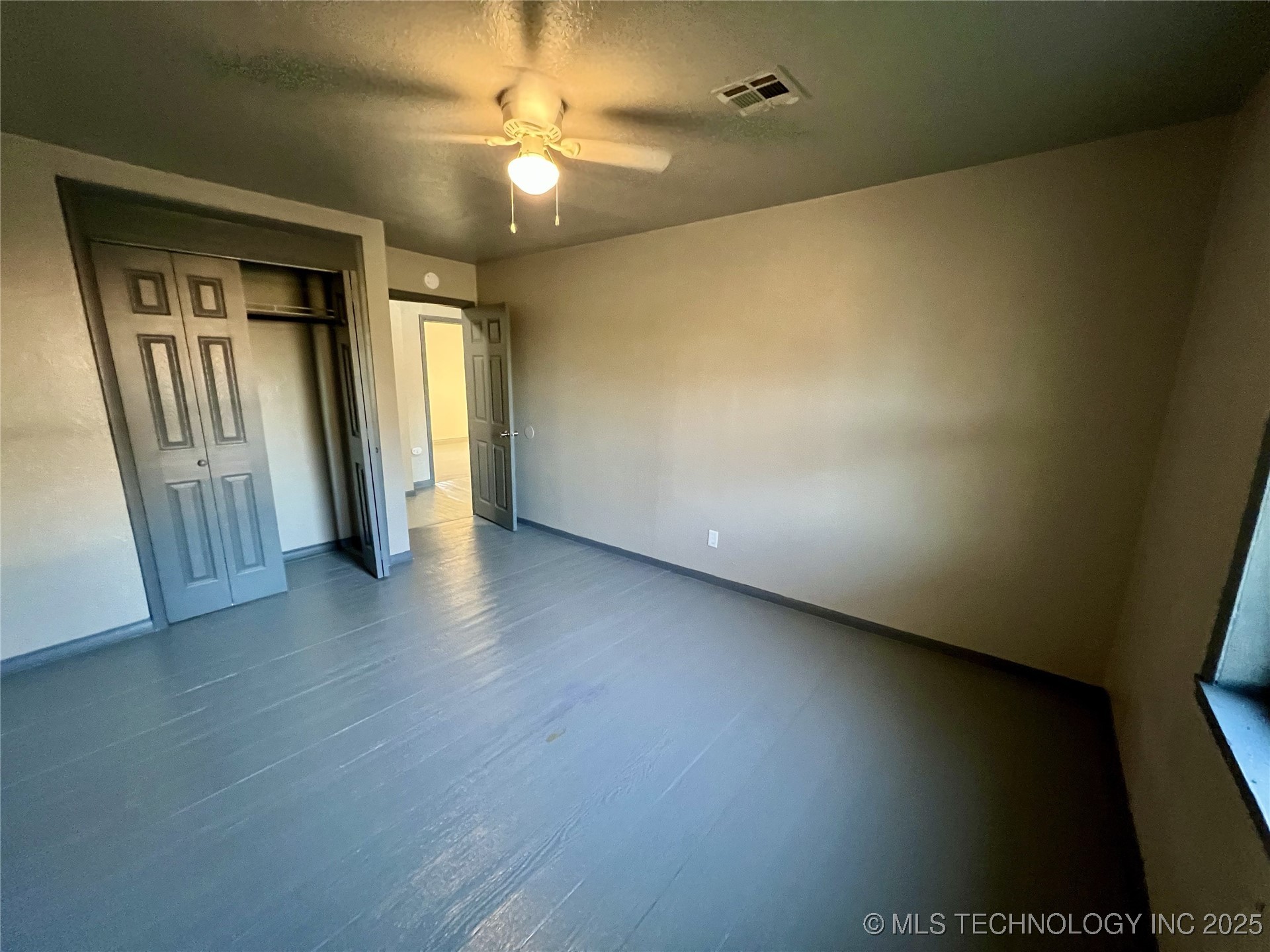 4610 N Detroit Avenue