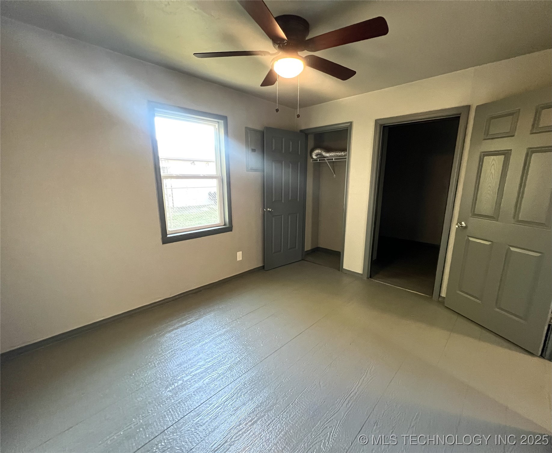 4610 N Detroit Avenue