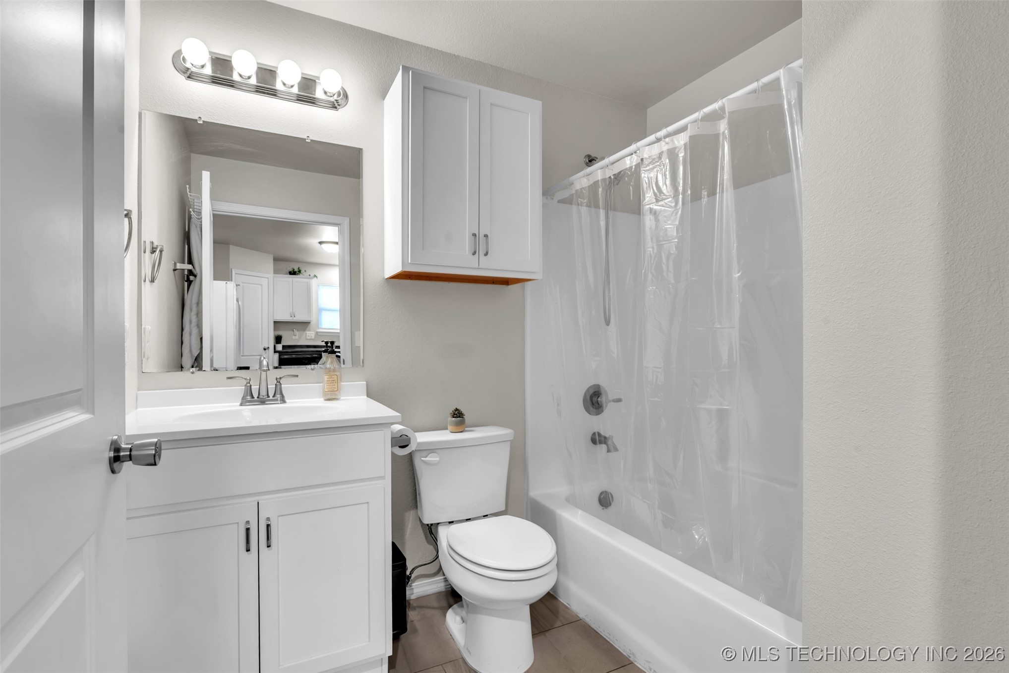 2618 E Oklahoma Street