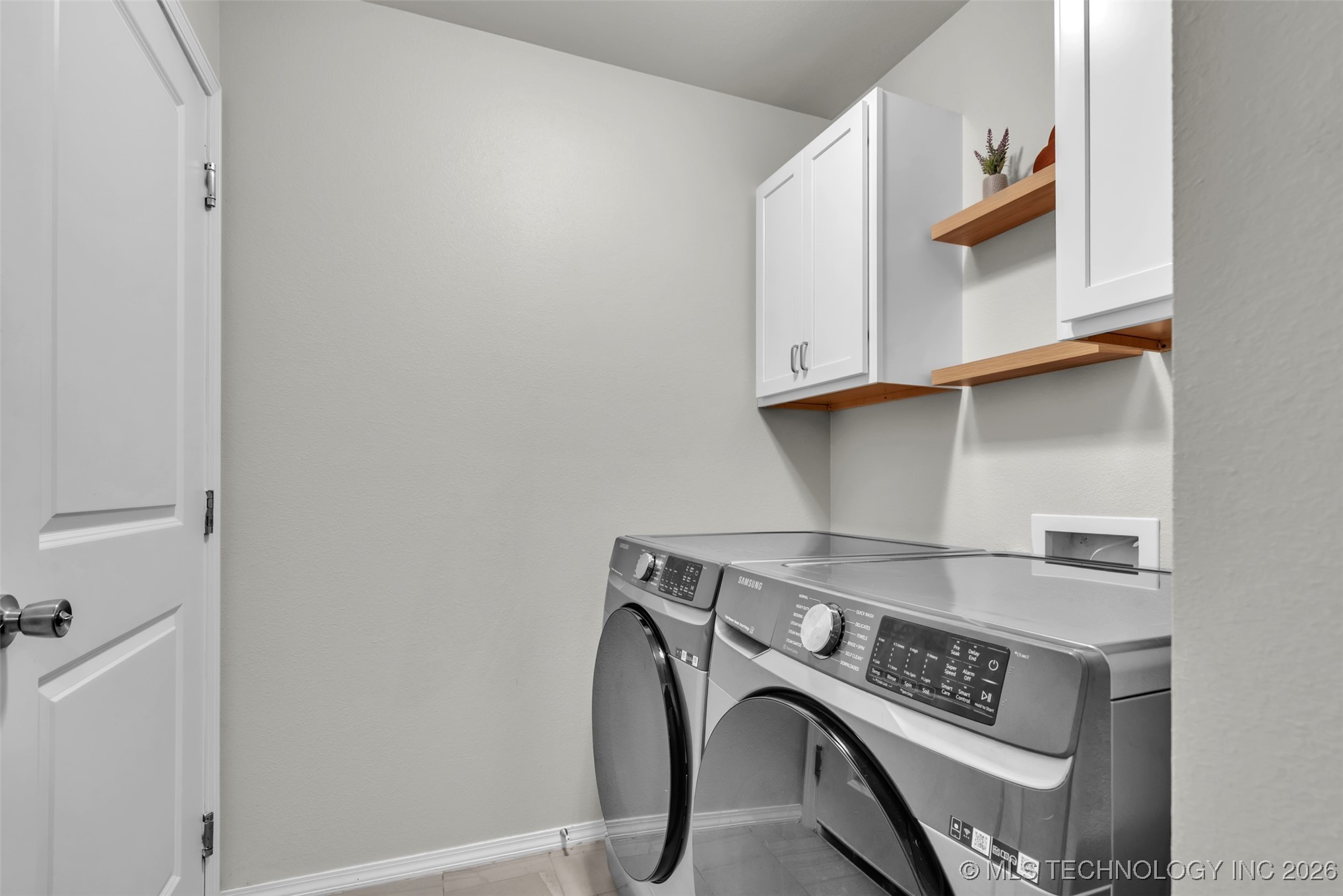 2618 E Oklahoma Street