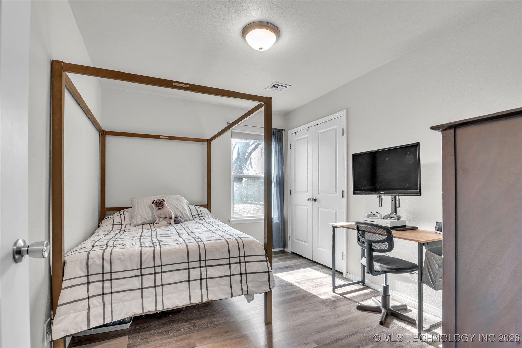 2618 E Oklahoma Street