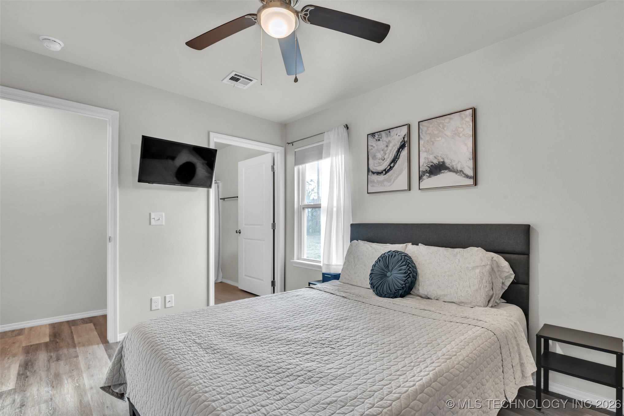 2618 E Oklahoma Street