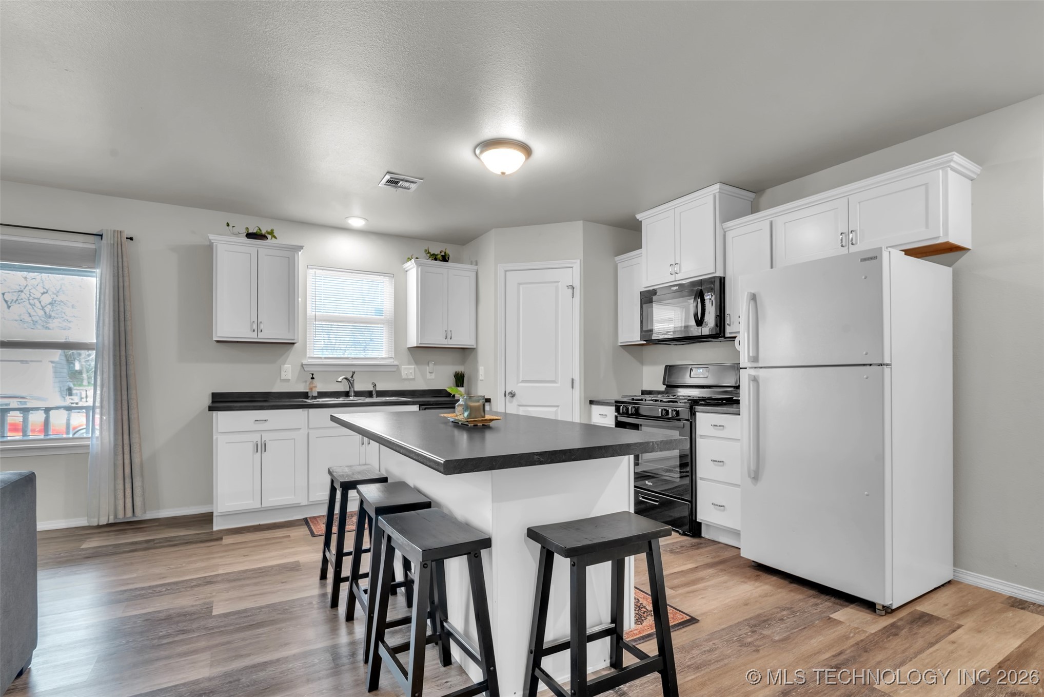 2618 E Oklahoma Street