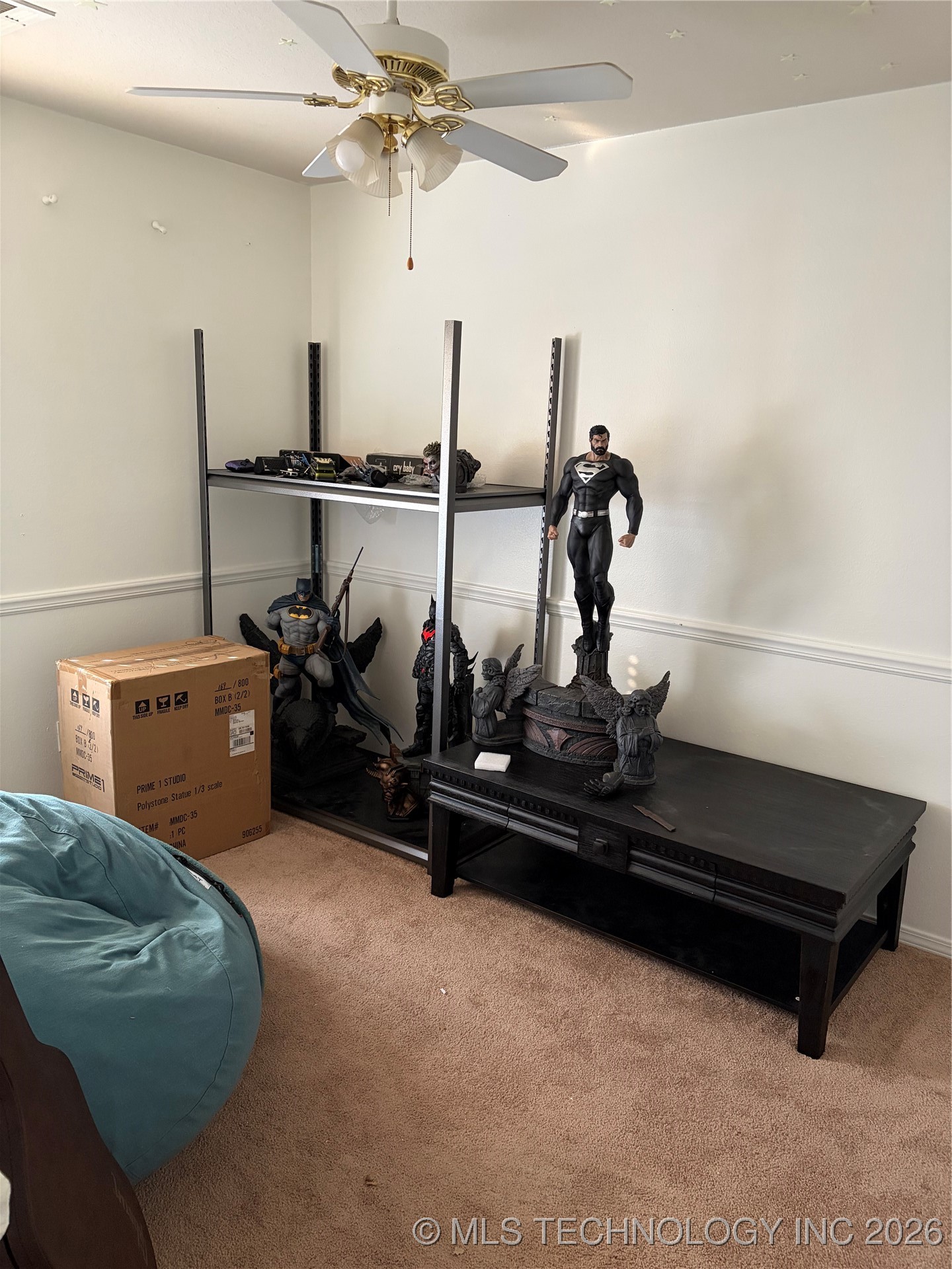 5620 S Vancouver Place