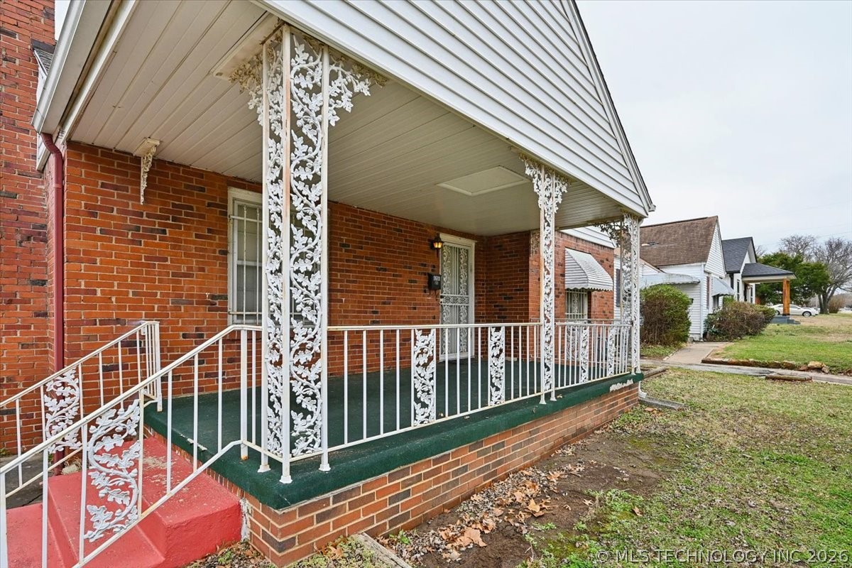 1611 N Boston Place