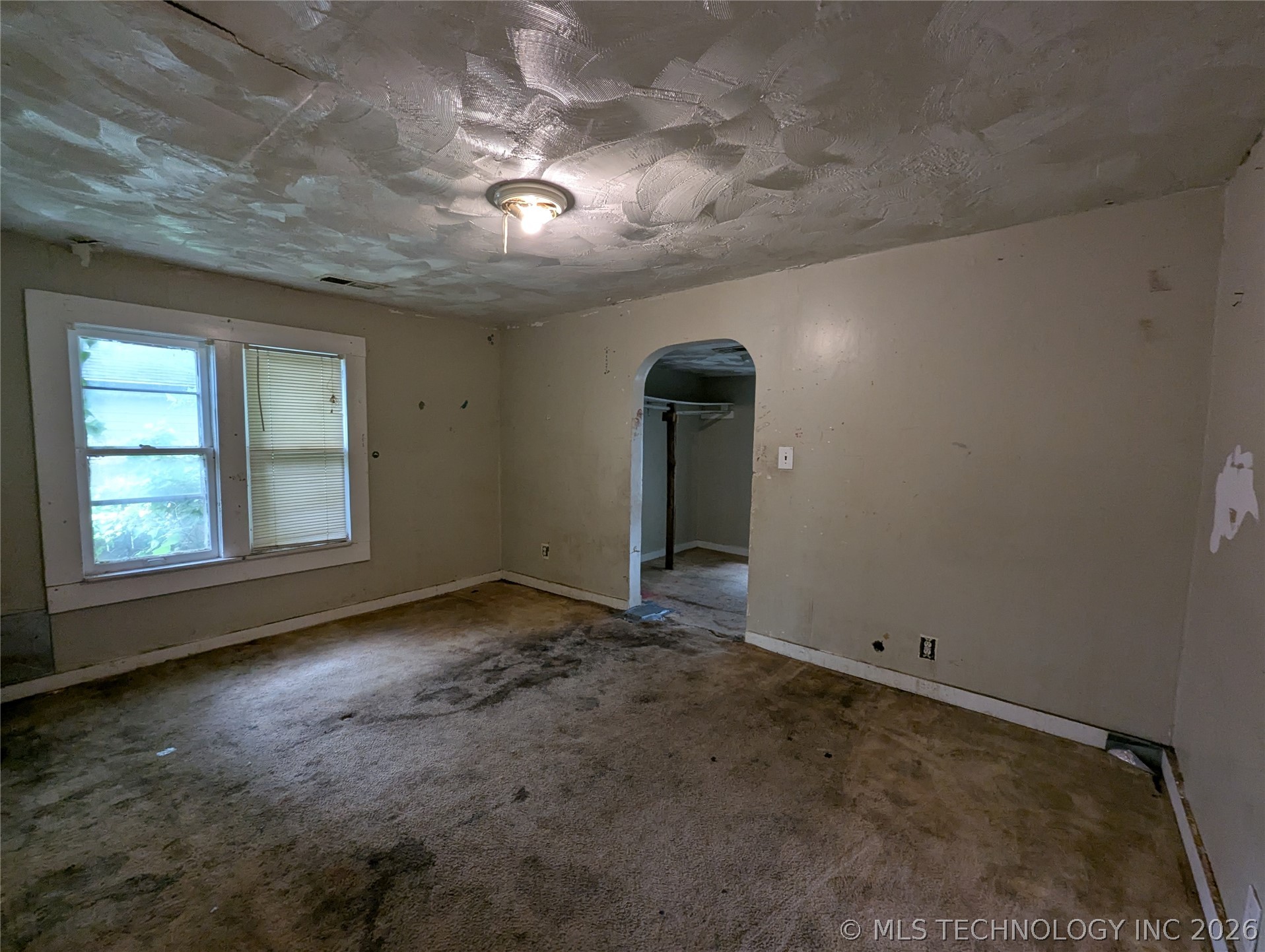 343 S Zunis Avenue