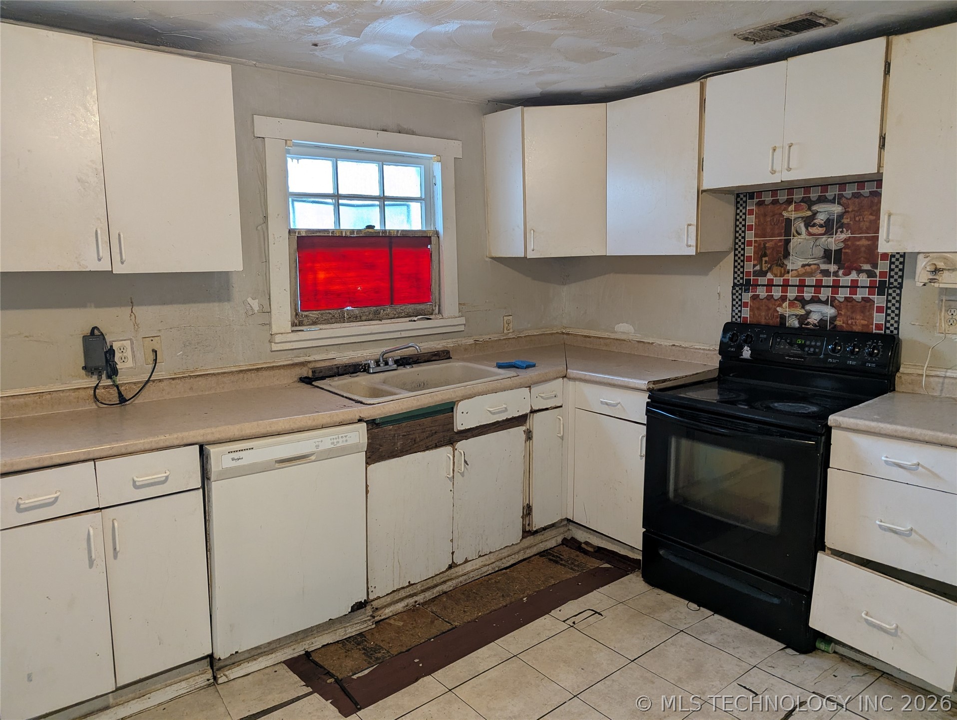 343 S Zunis Avenue