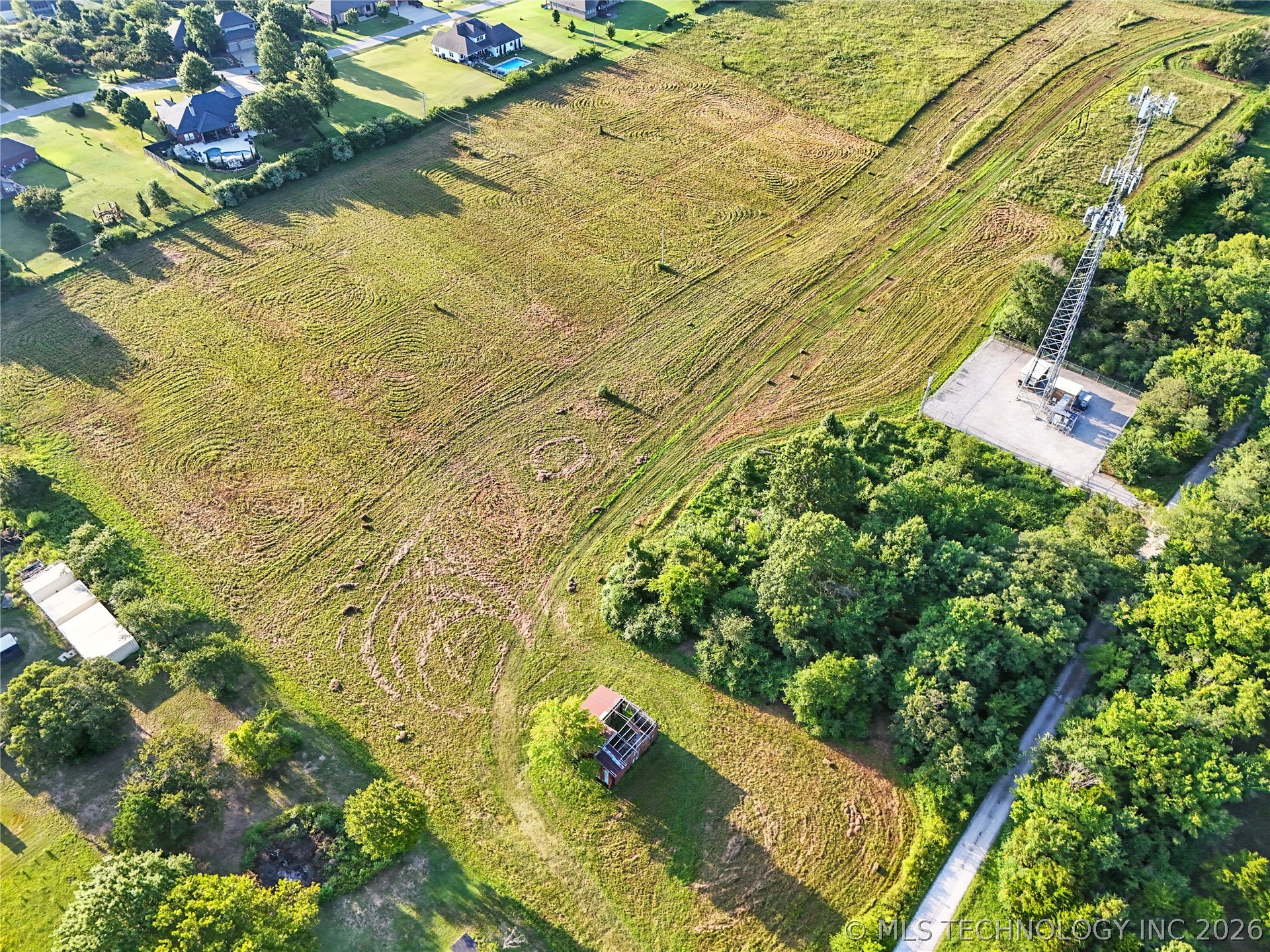 5 S 277th East Avenue
