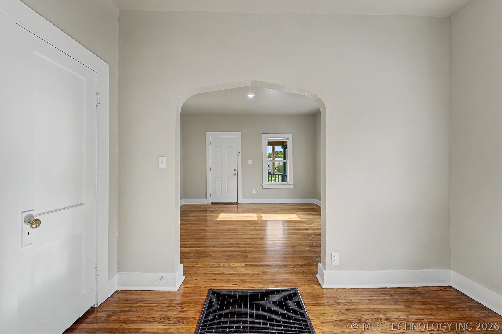 2015 E 2nd Street