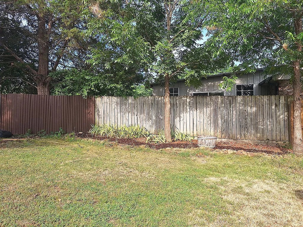 2507 Irving Street