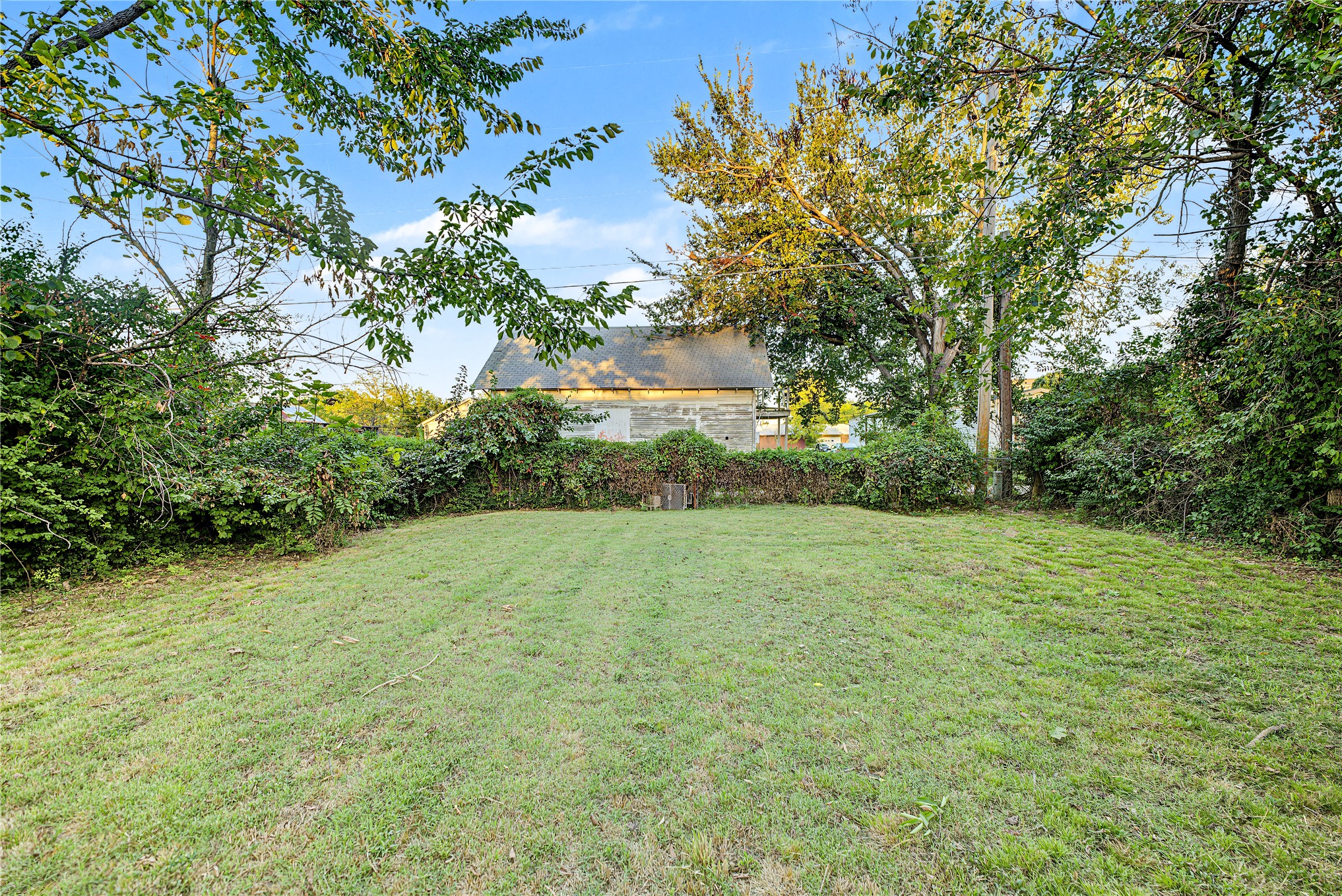 126 N Seminole Avenue