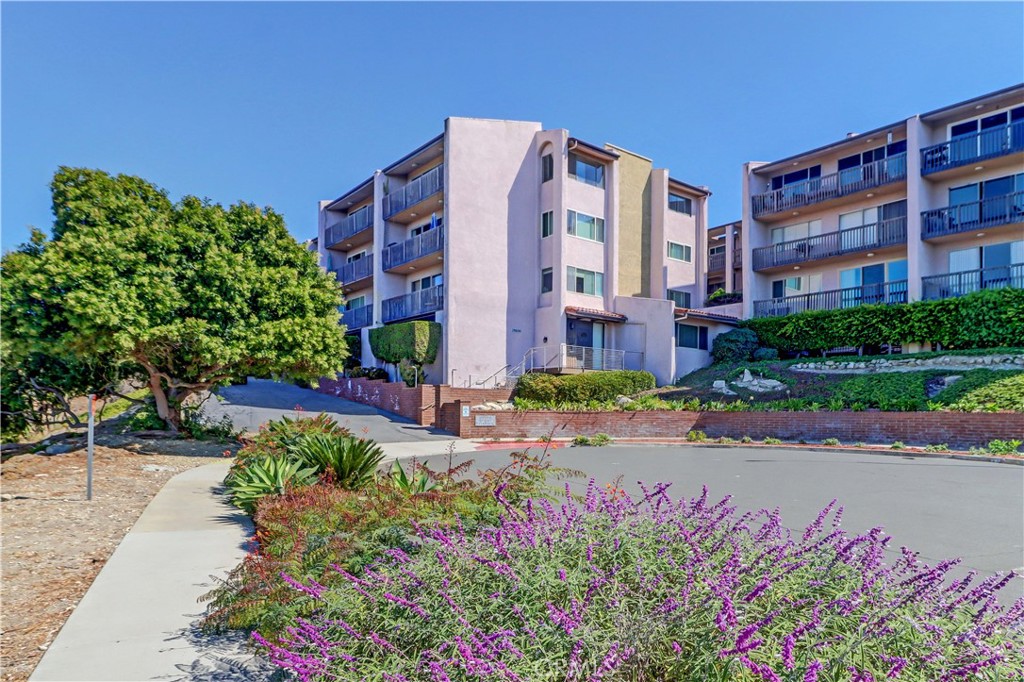 29600 Island View Drive 100
