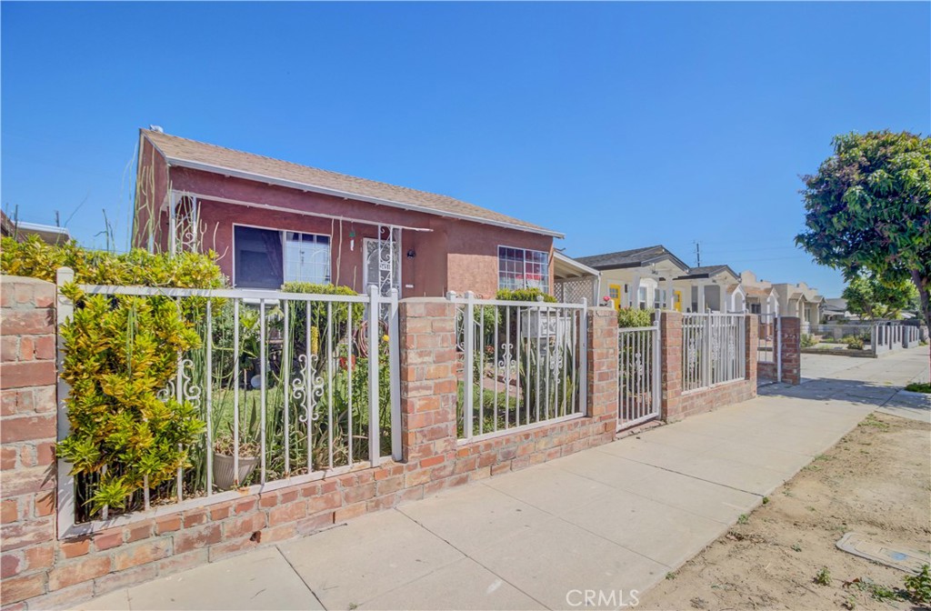 3451 Estrada
