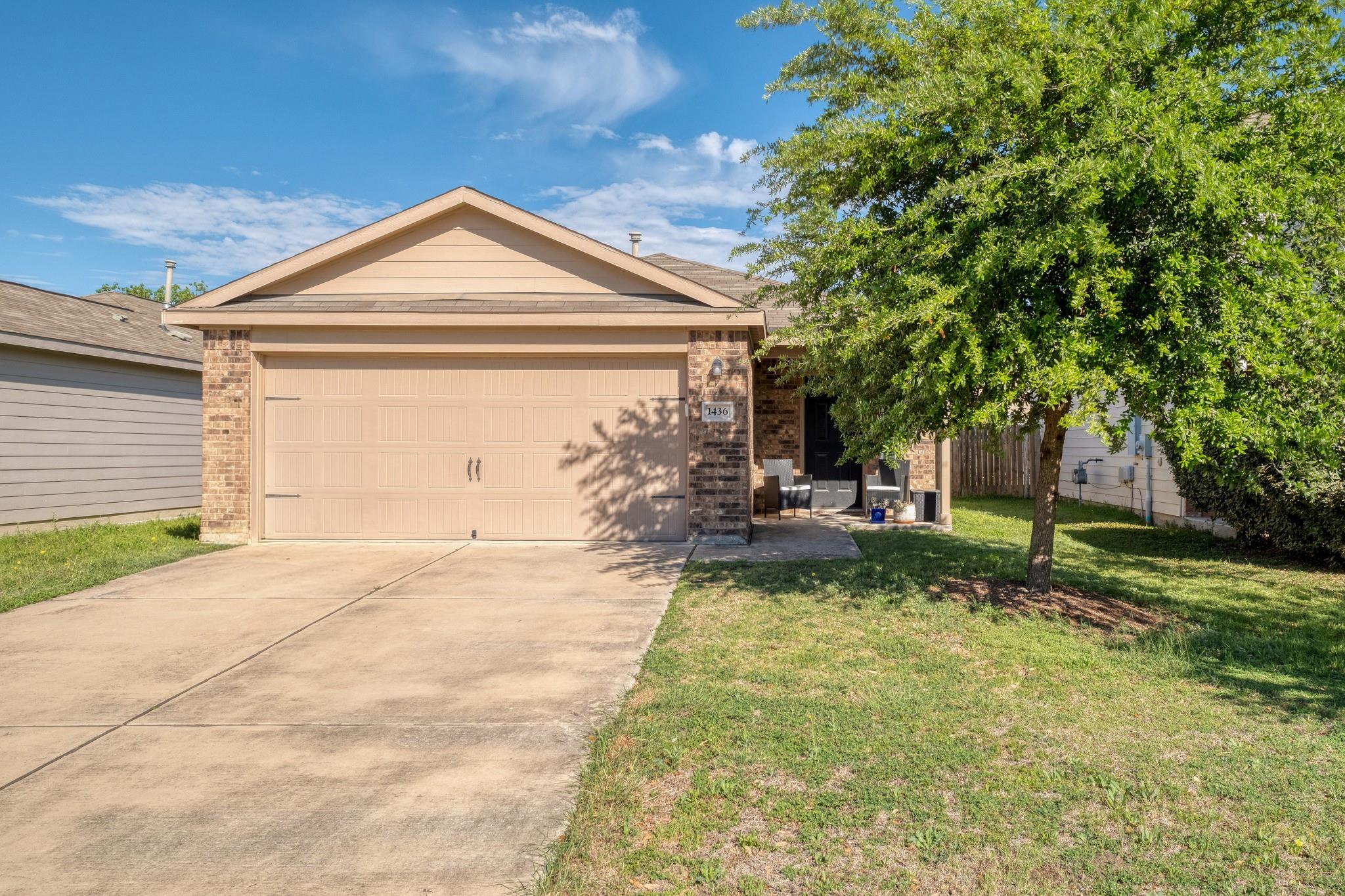 1436 Breanna LN