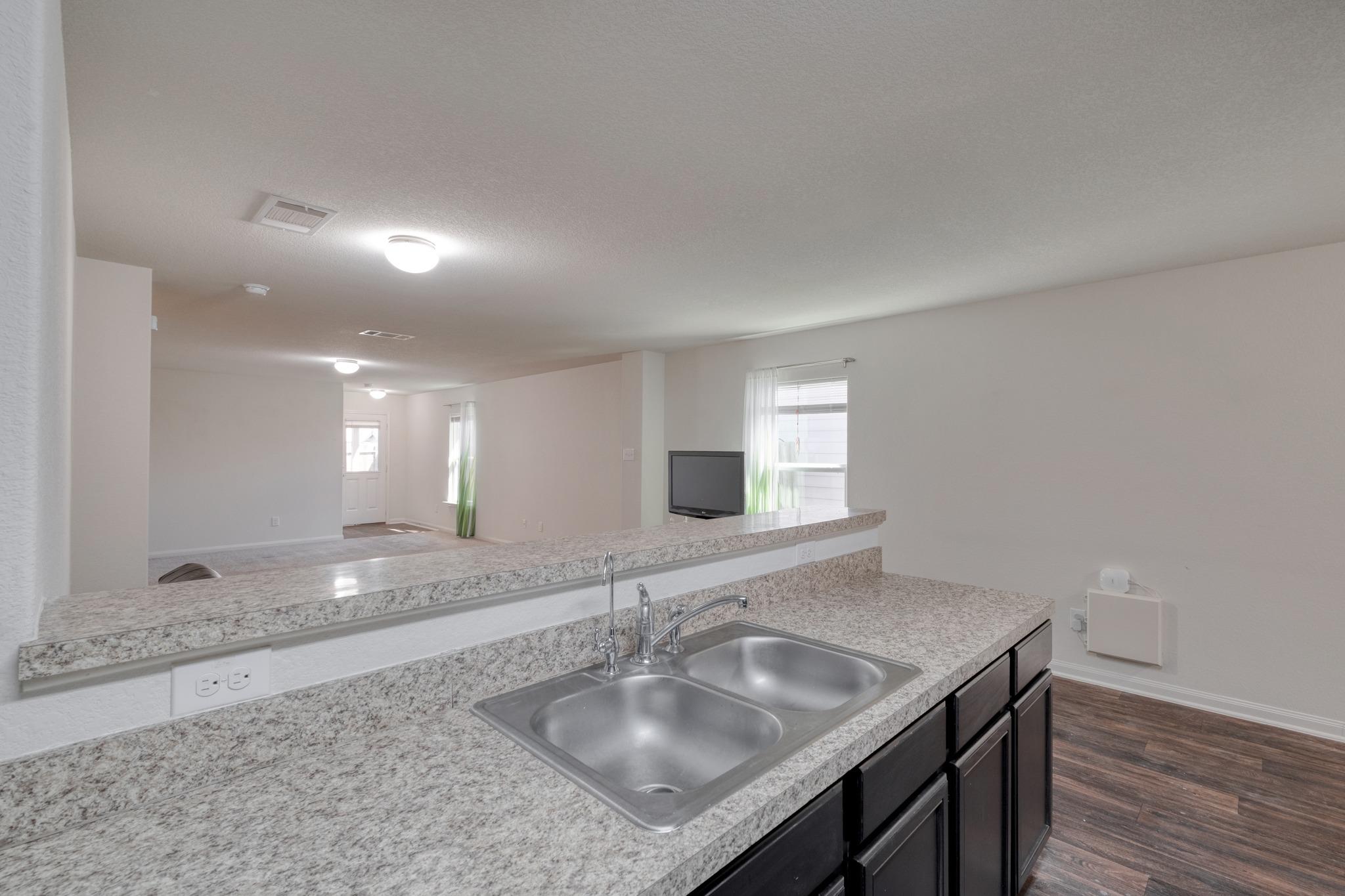 1436 Breanna LN