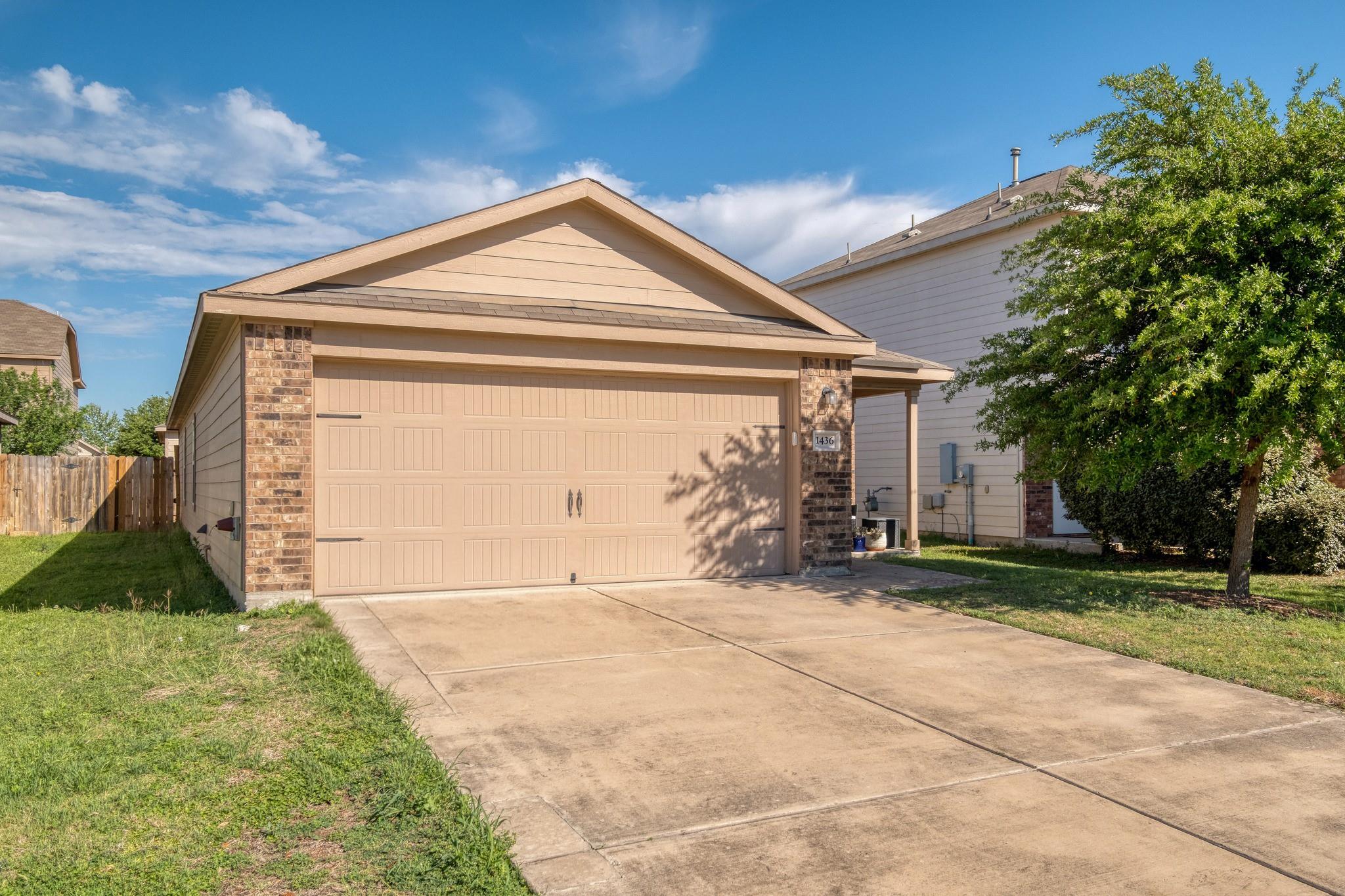 1436 Breanna LN