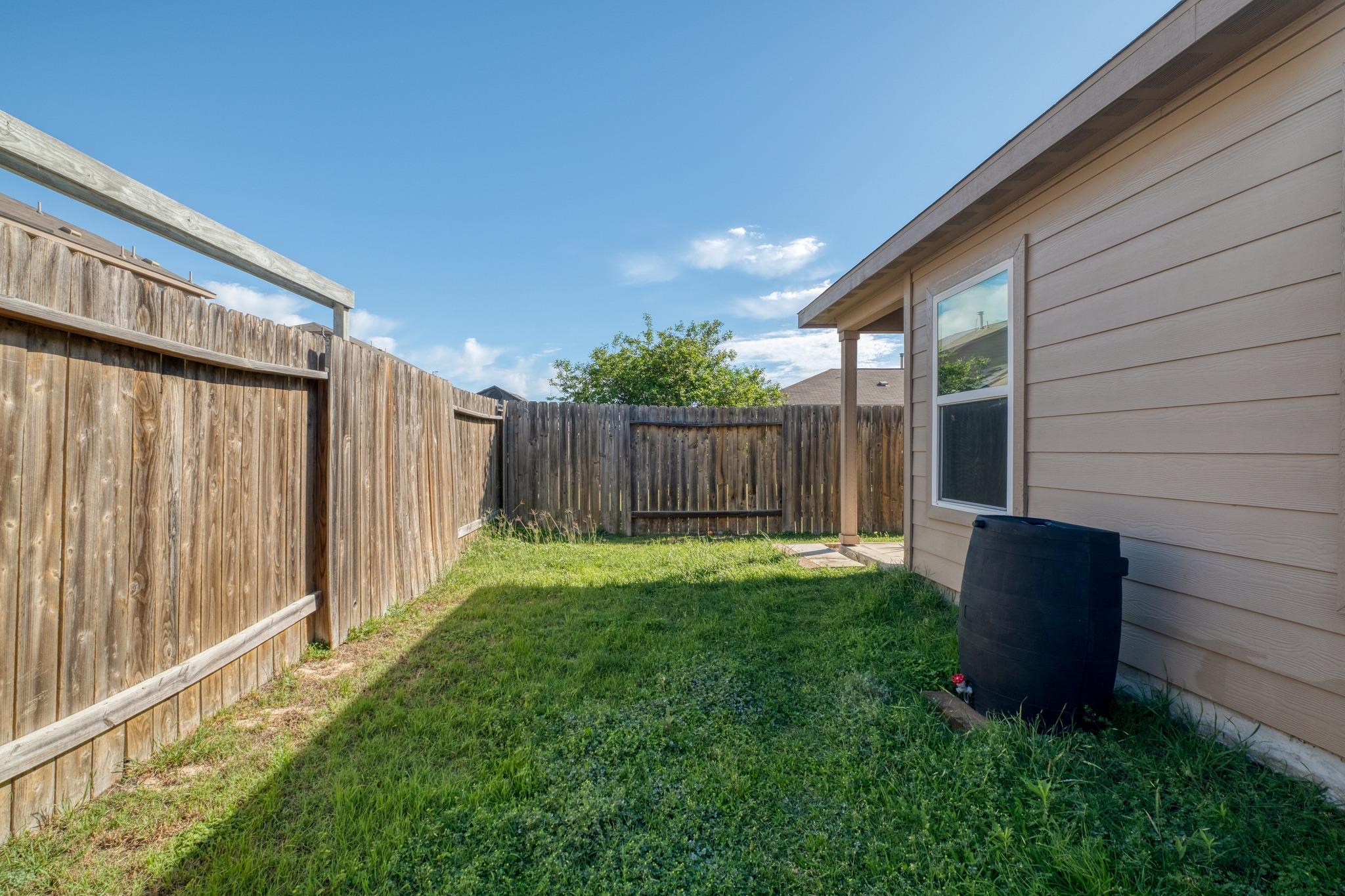 1436 Breanna LN
