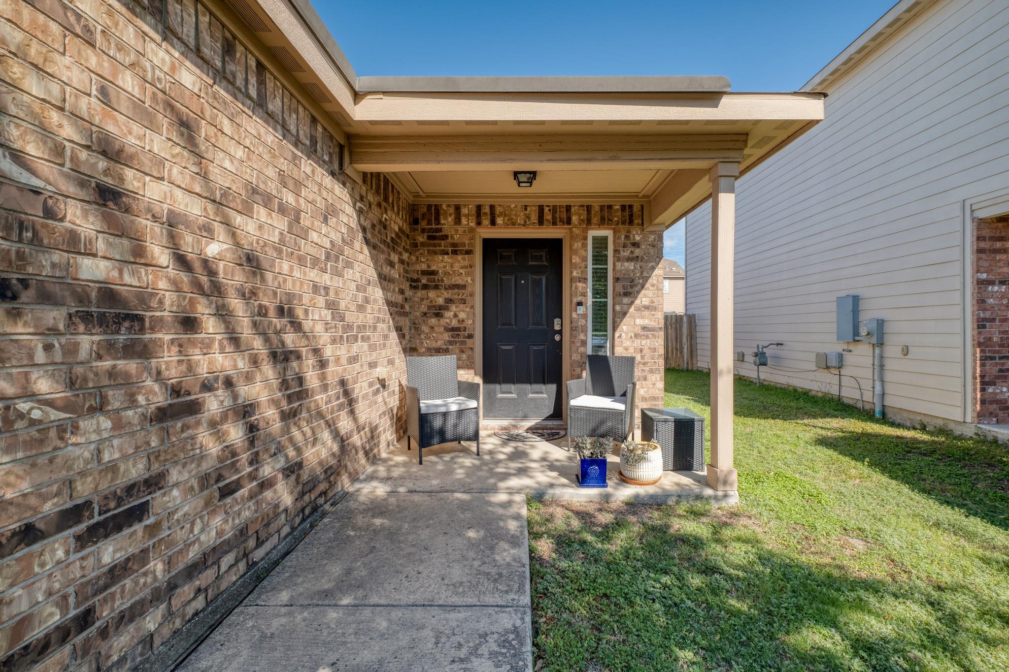 1436 Breanna LN