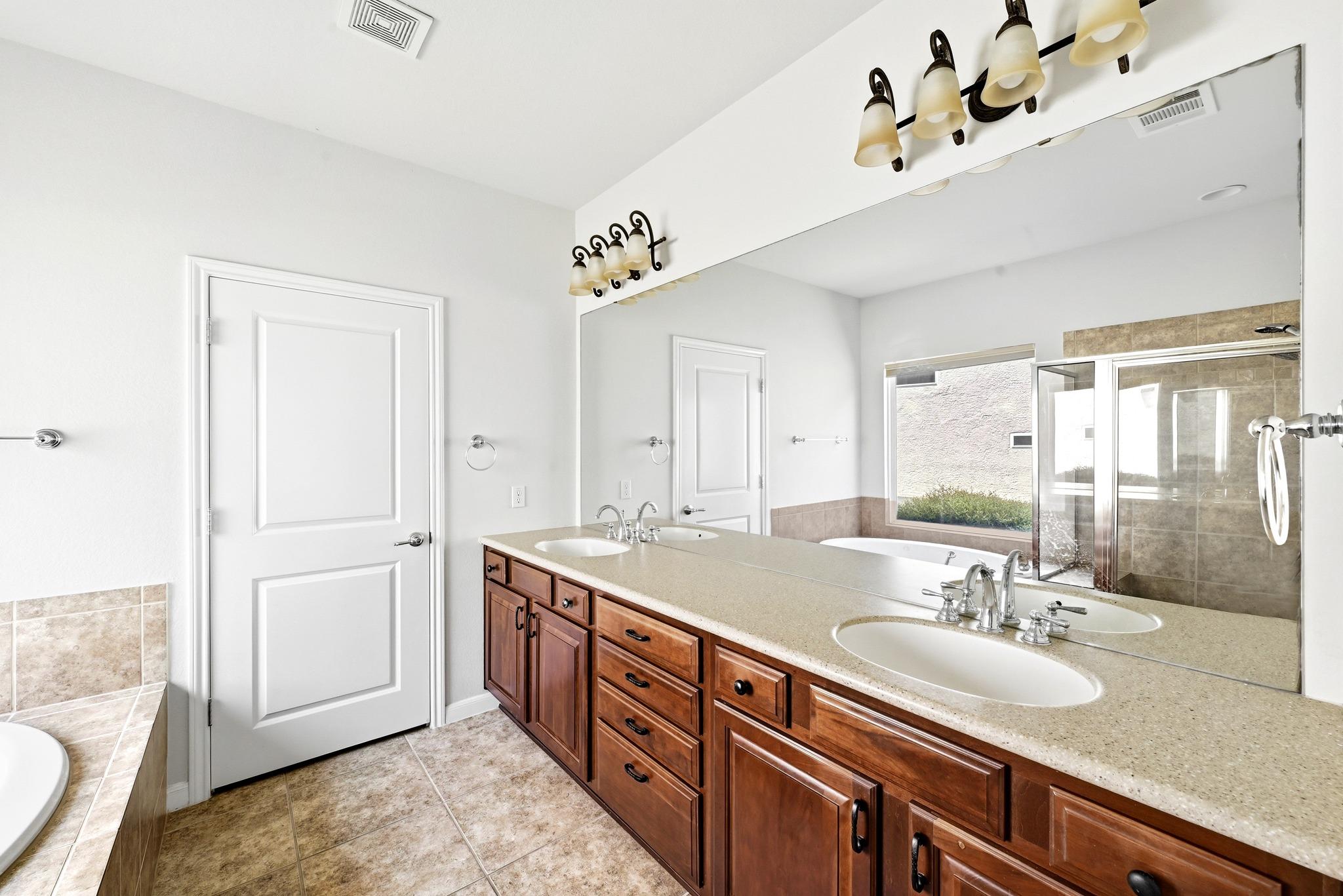 321 Fieldstone DR