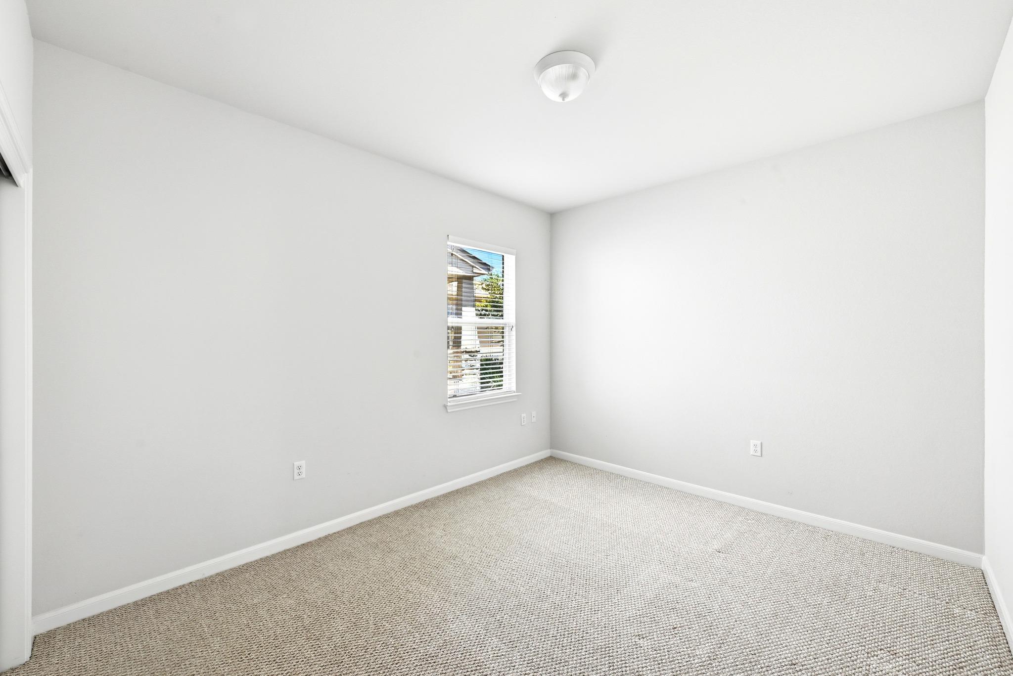 321 Fieldstone DR