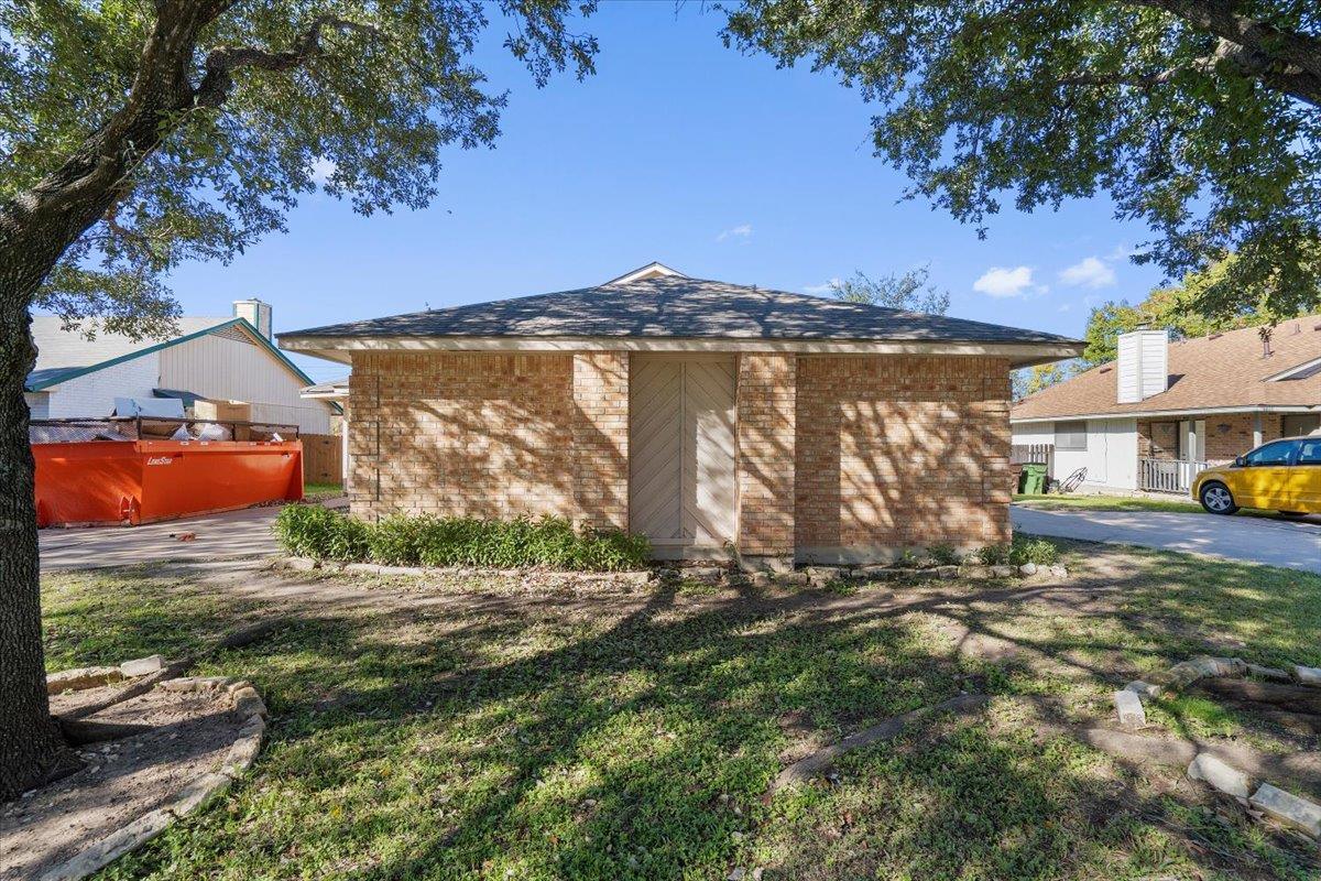 1312 Zephyr LN