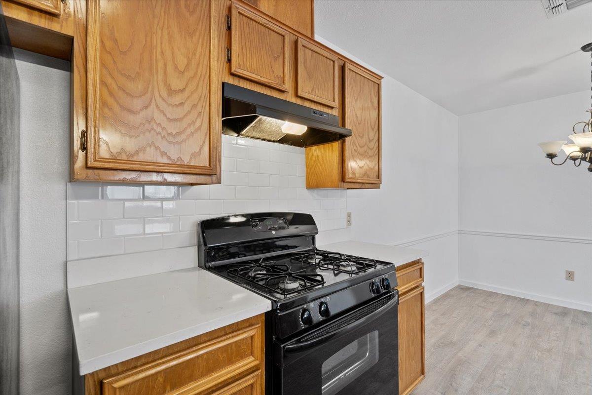 1312 Zephyr LN