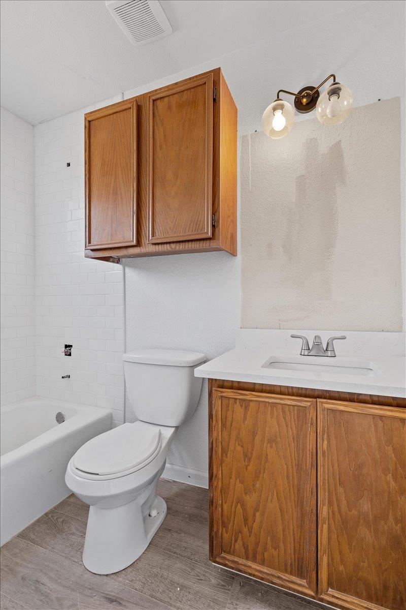 1312 Zephyr LN
