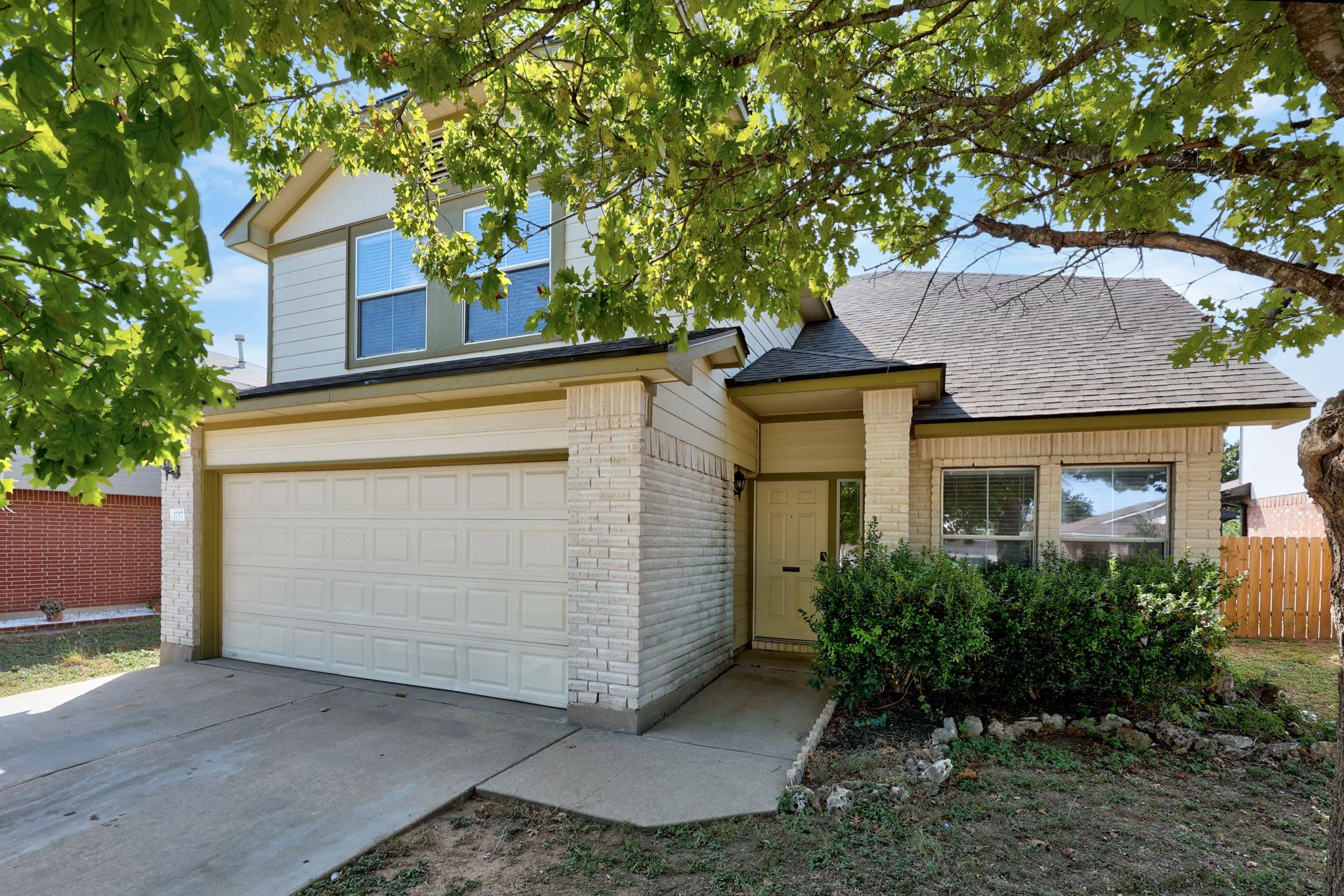 1017 Coronation WAY