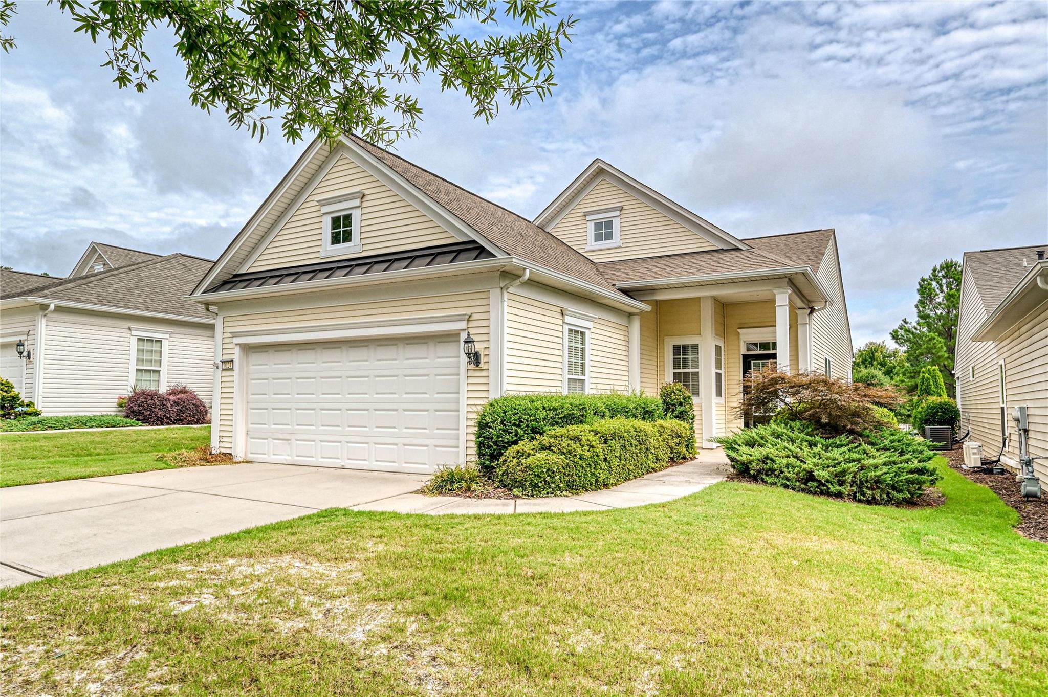 7024 Great Smoky Place