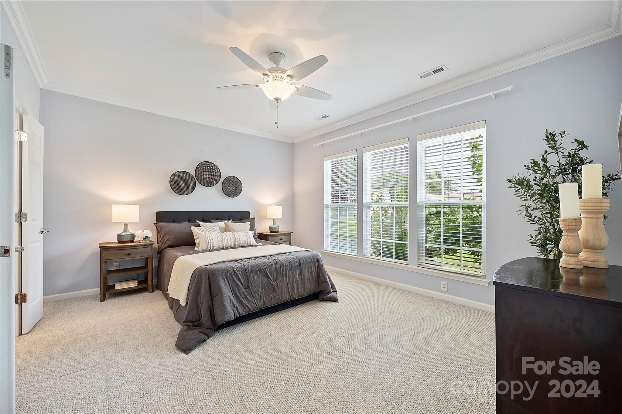 7024 Great Smoky Place