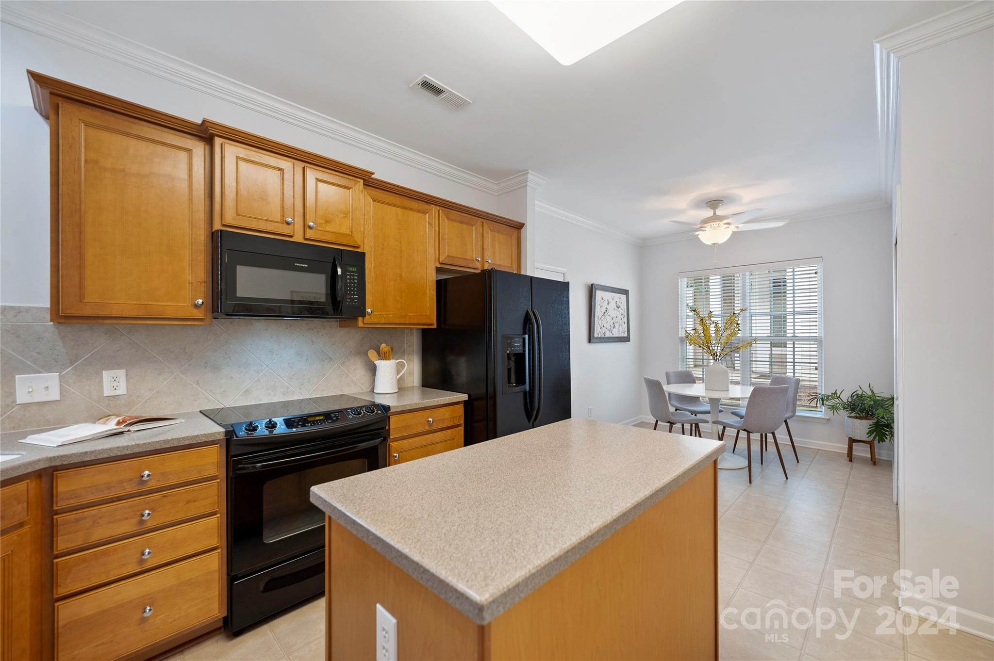 7024 Great Smoky Place