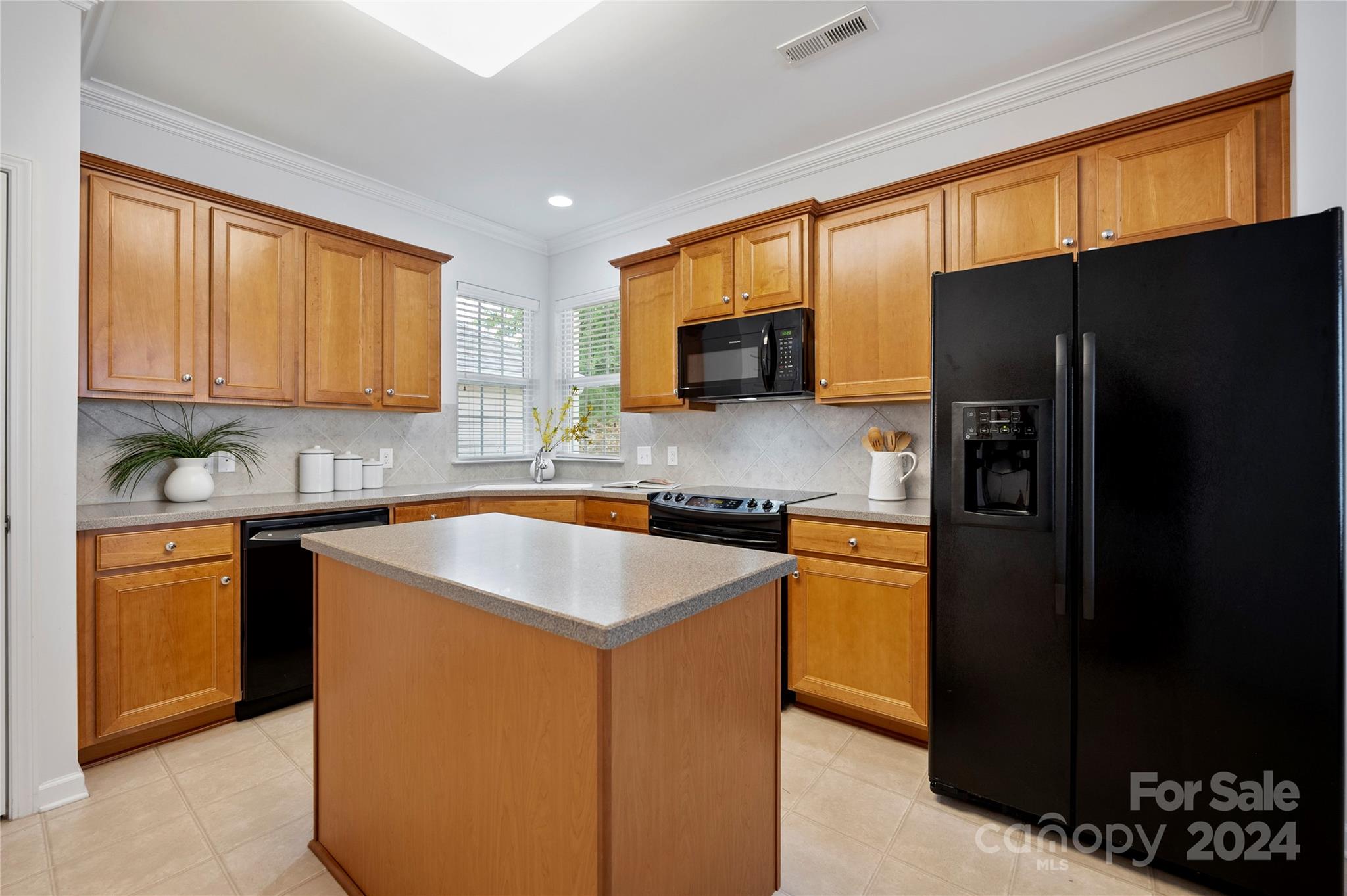 7024 Great Smoky Place