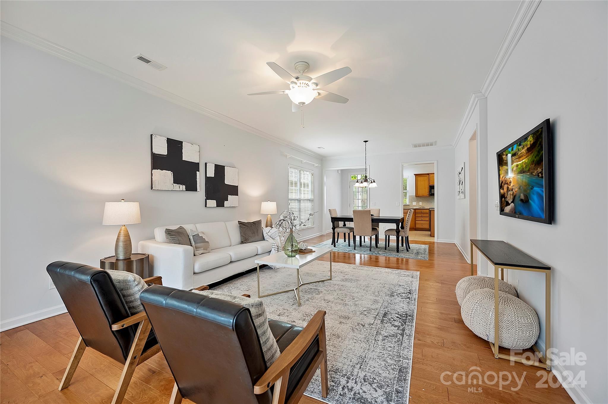 7024 Great Smoky Place