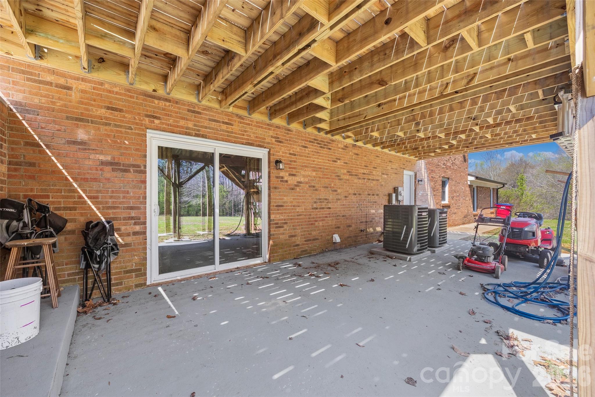 4206 Wimbledon Drive