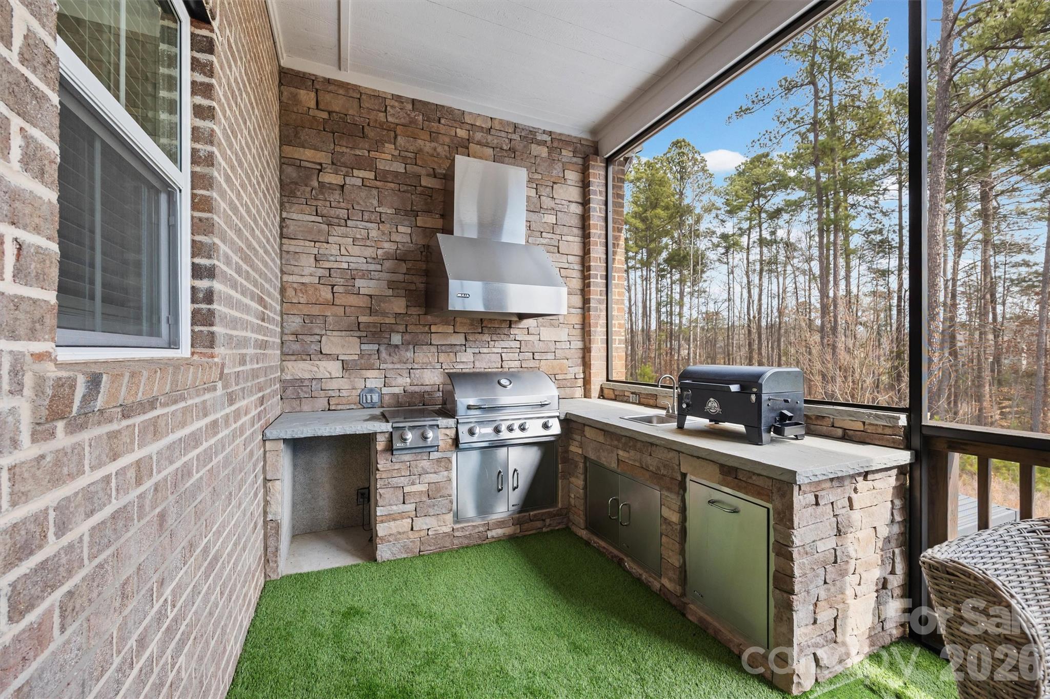 1508 Amanda Drive