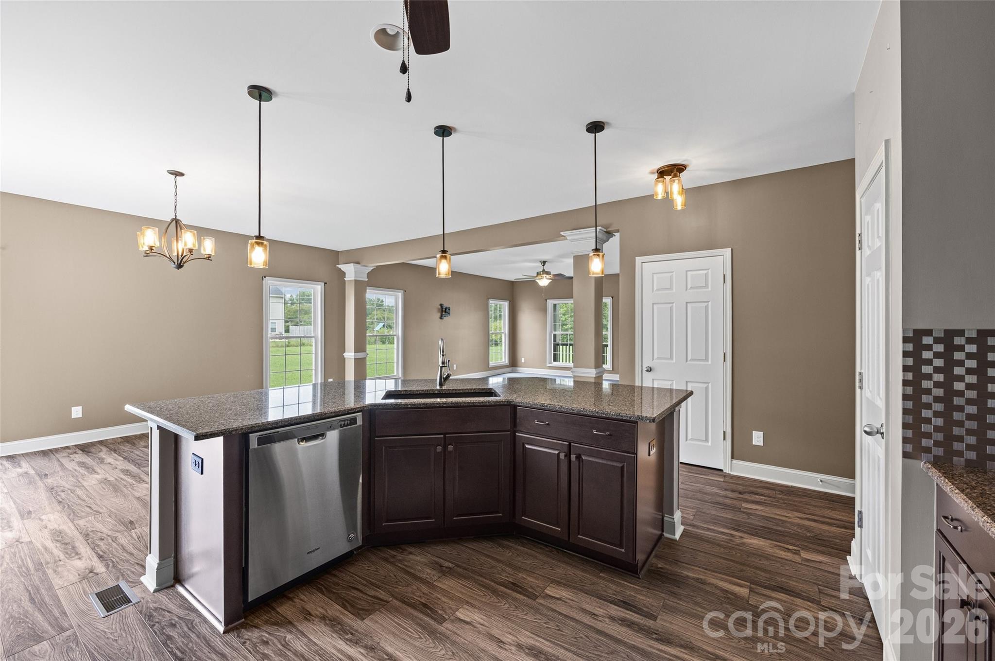 6211 Griffith Road