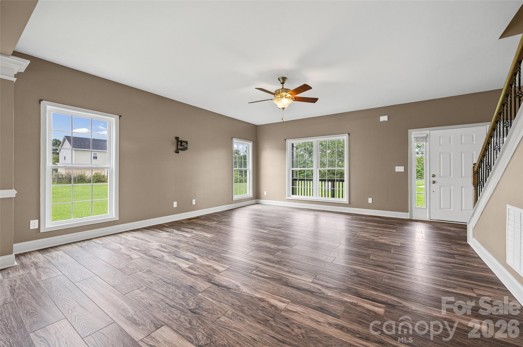 6211 Griffith Road