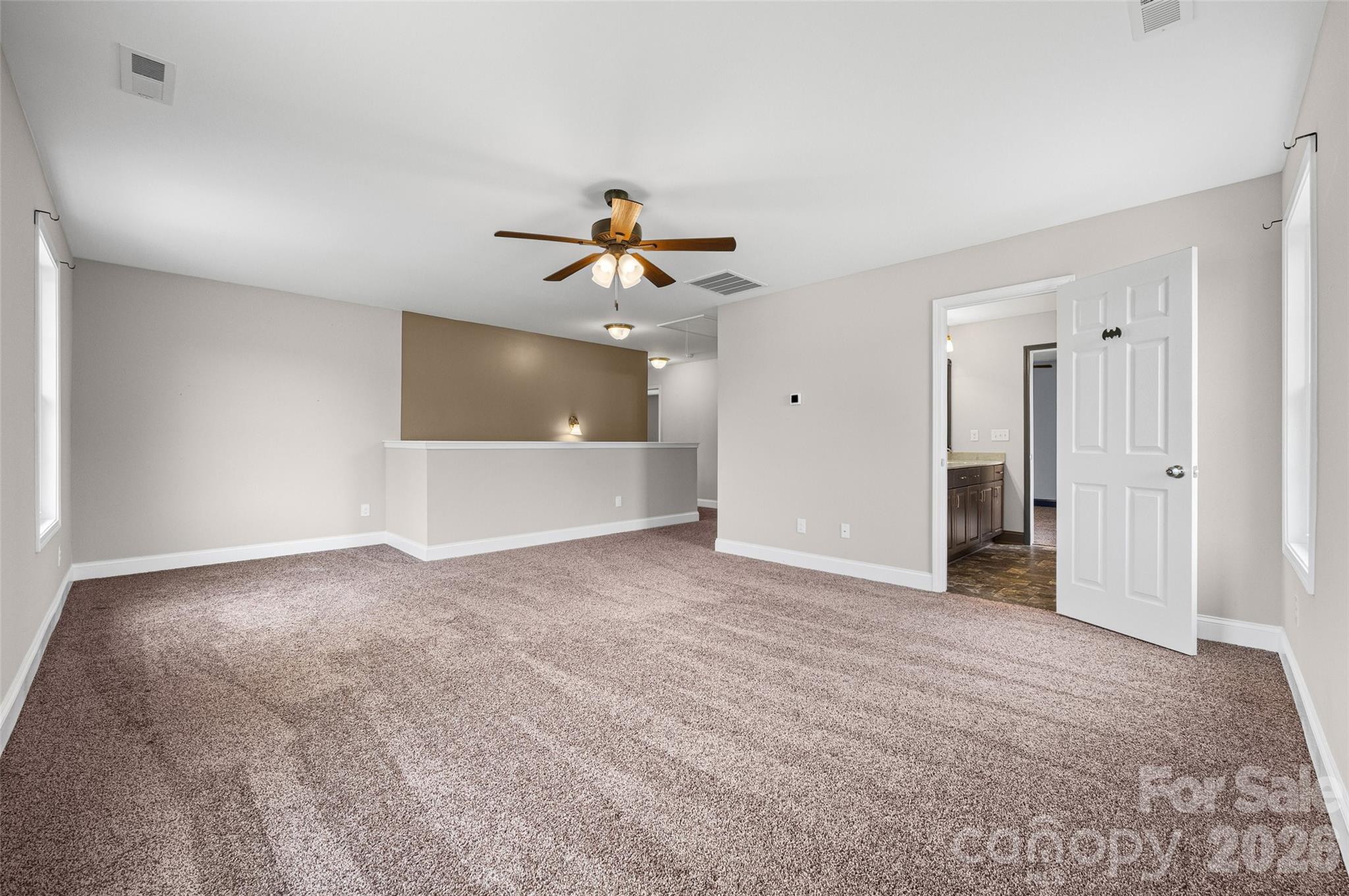 6211 Griffith Road