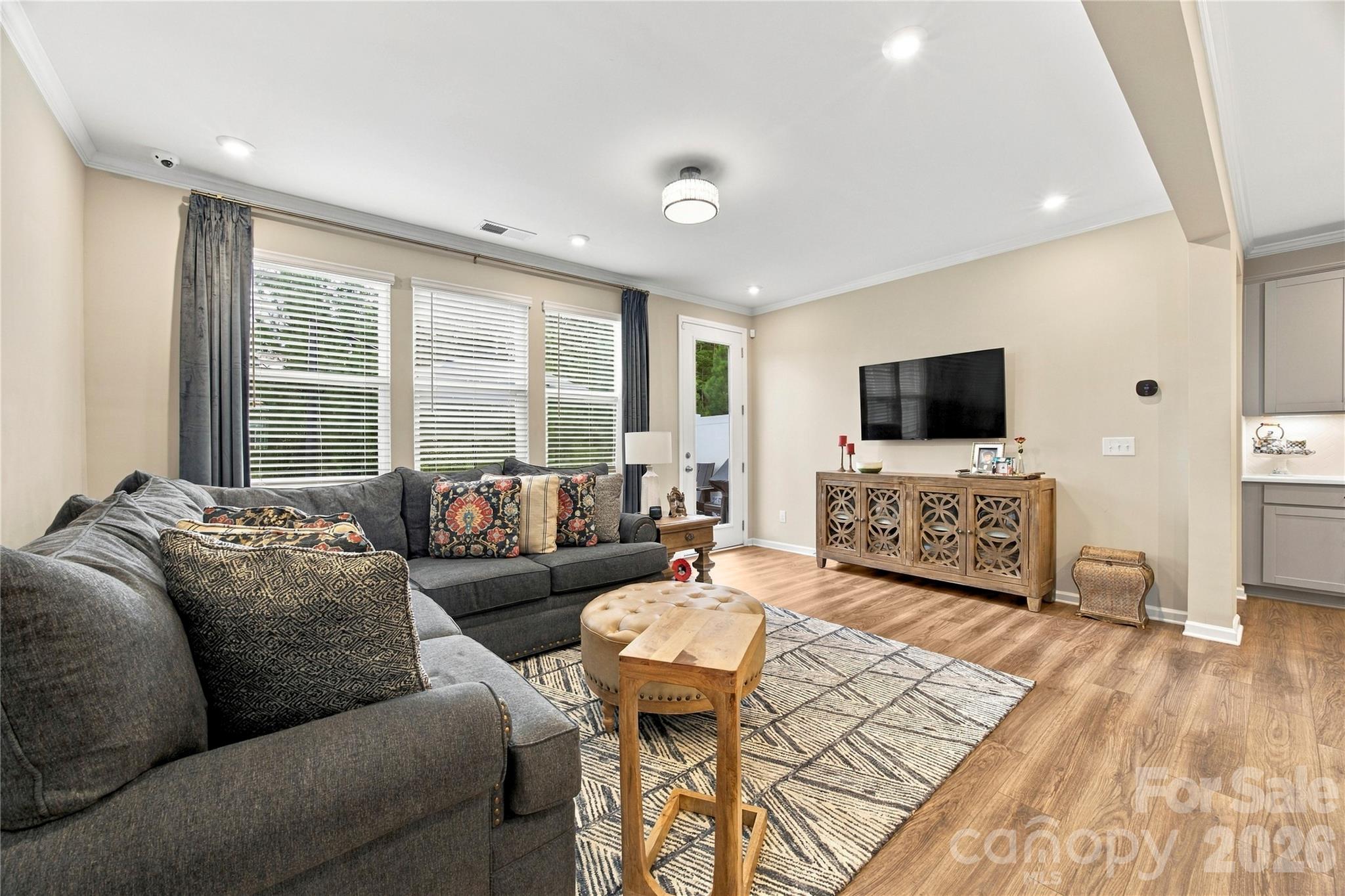 5626 De Vere Drive