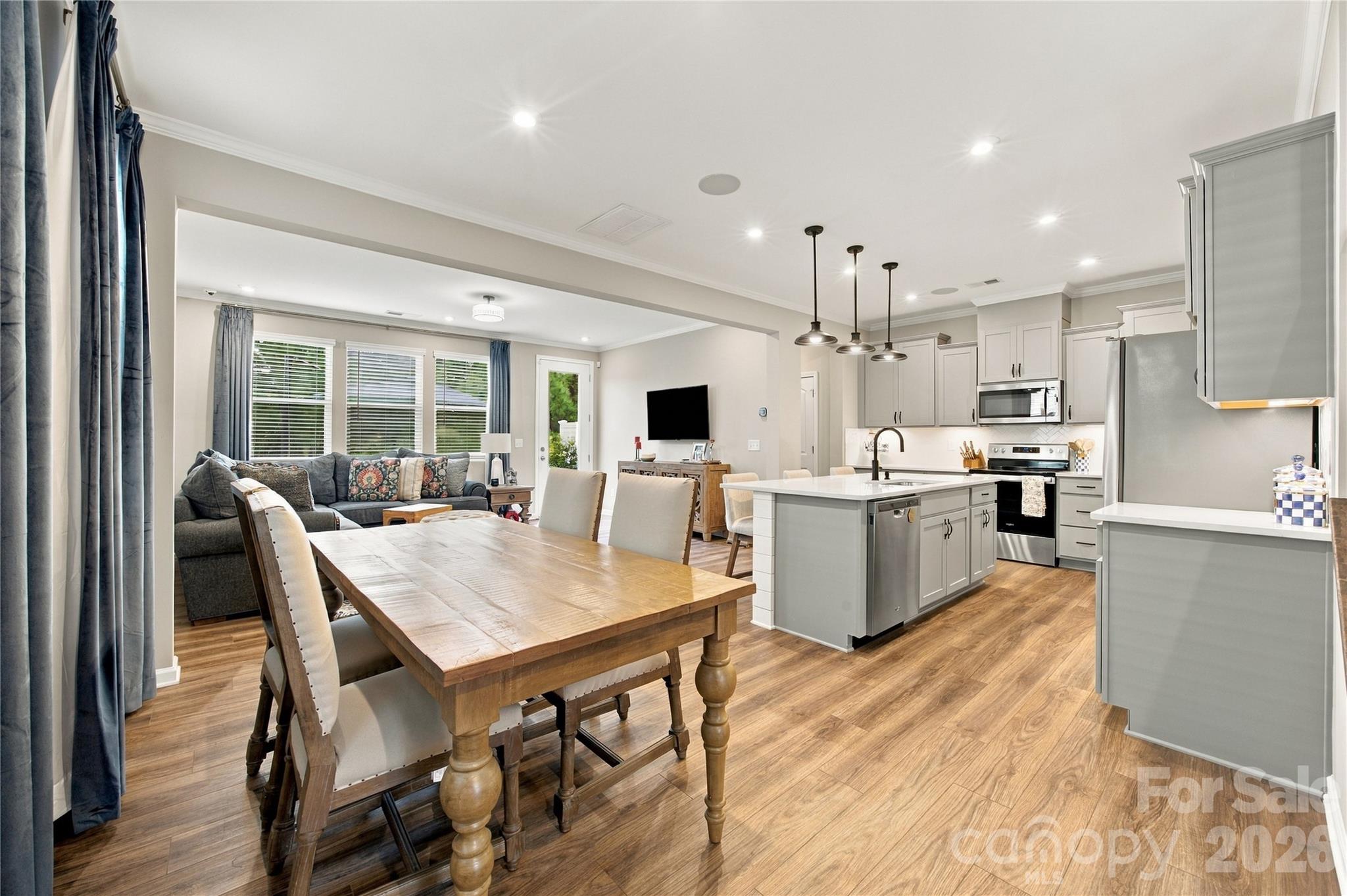 5626 De Vere Drive