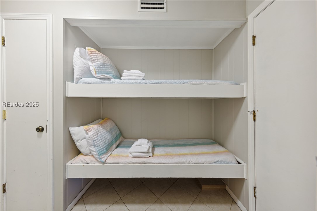 40 Folly Field Road Unit: B240