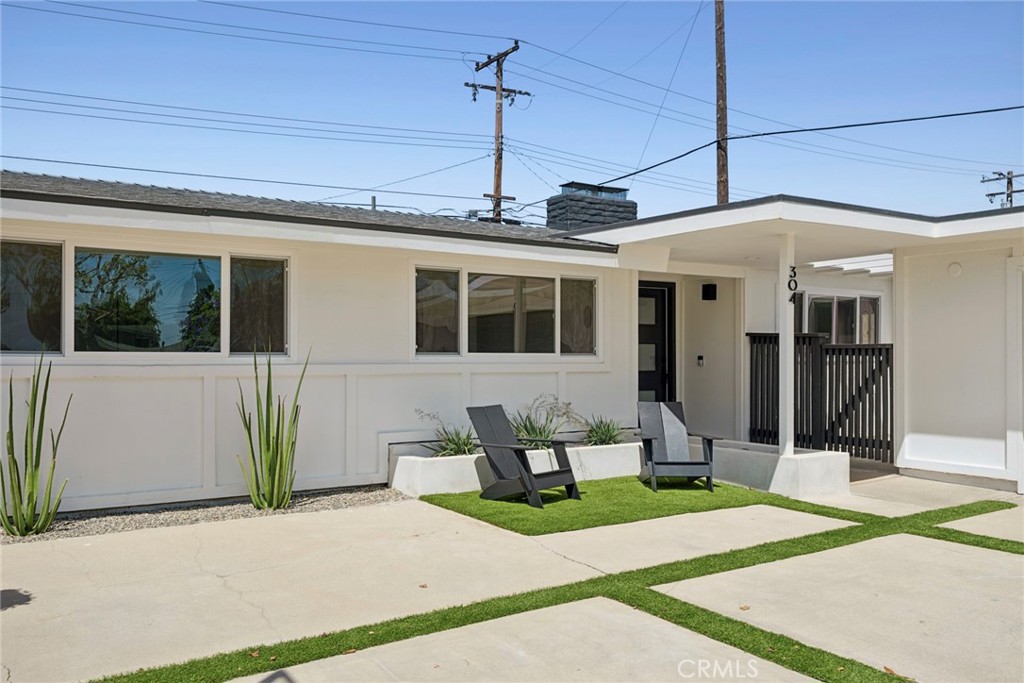 304 Hanover